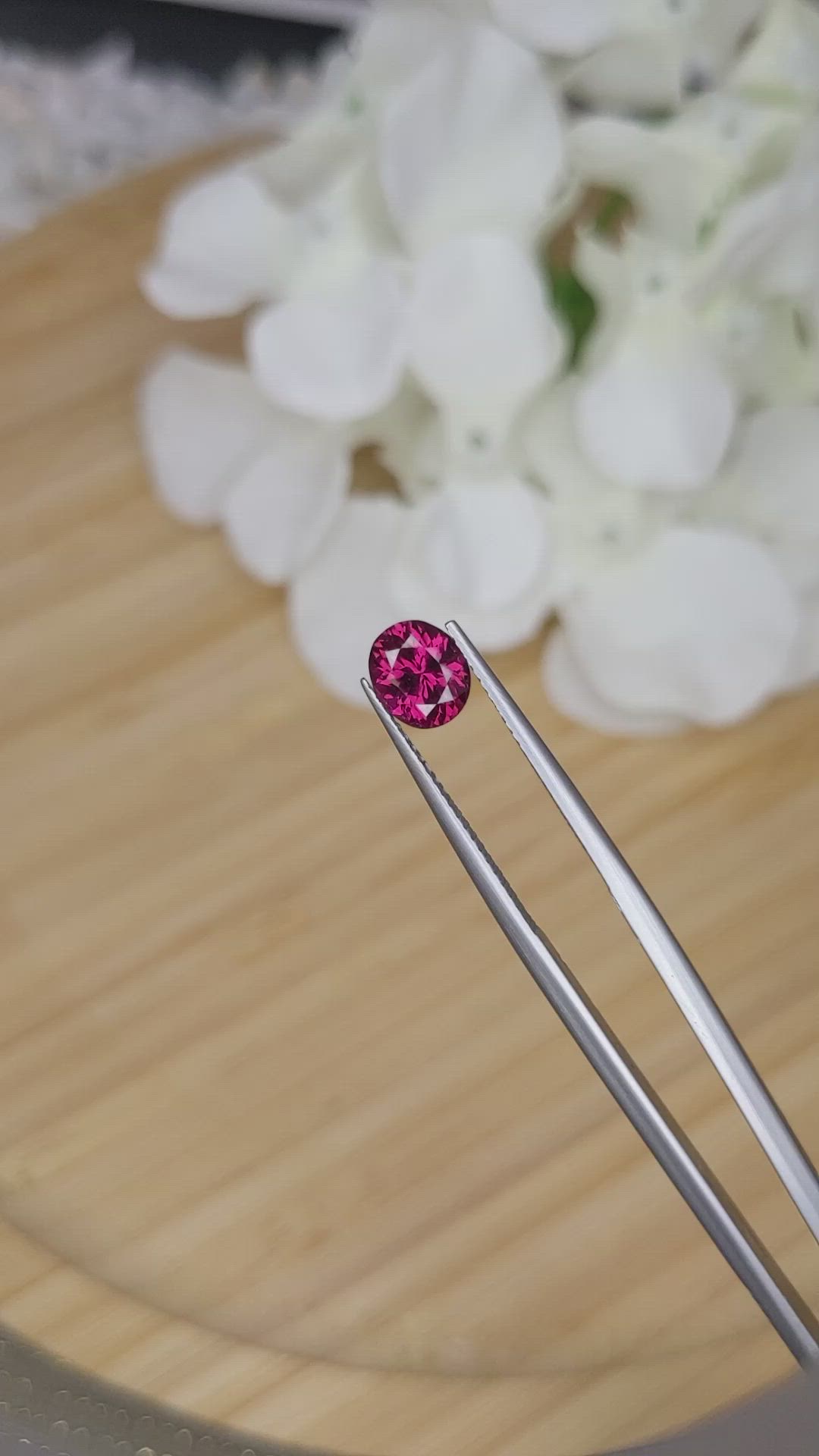 1.39 Ct. Garnet from Ceylon (Sri Lanka) Size Video