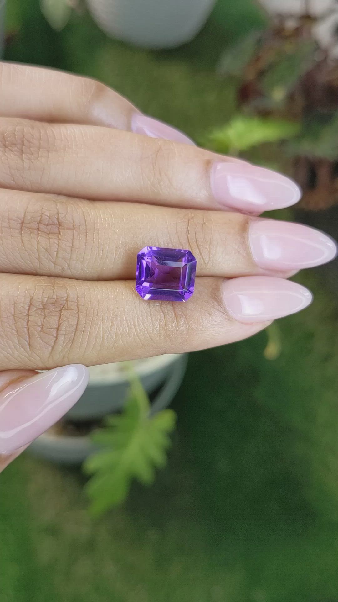 4.28 Ct. Amethyst from Ceylon (Sri Lanka) Size Video