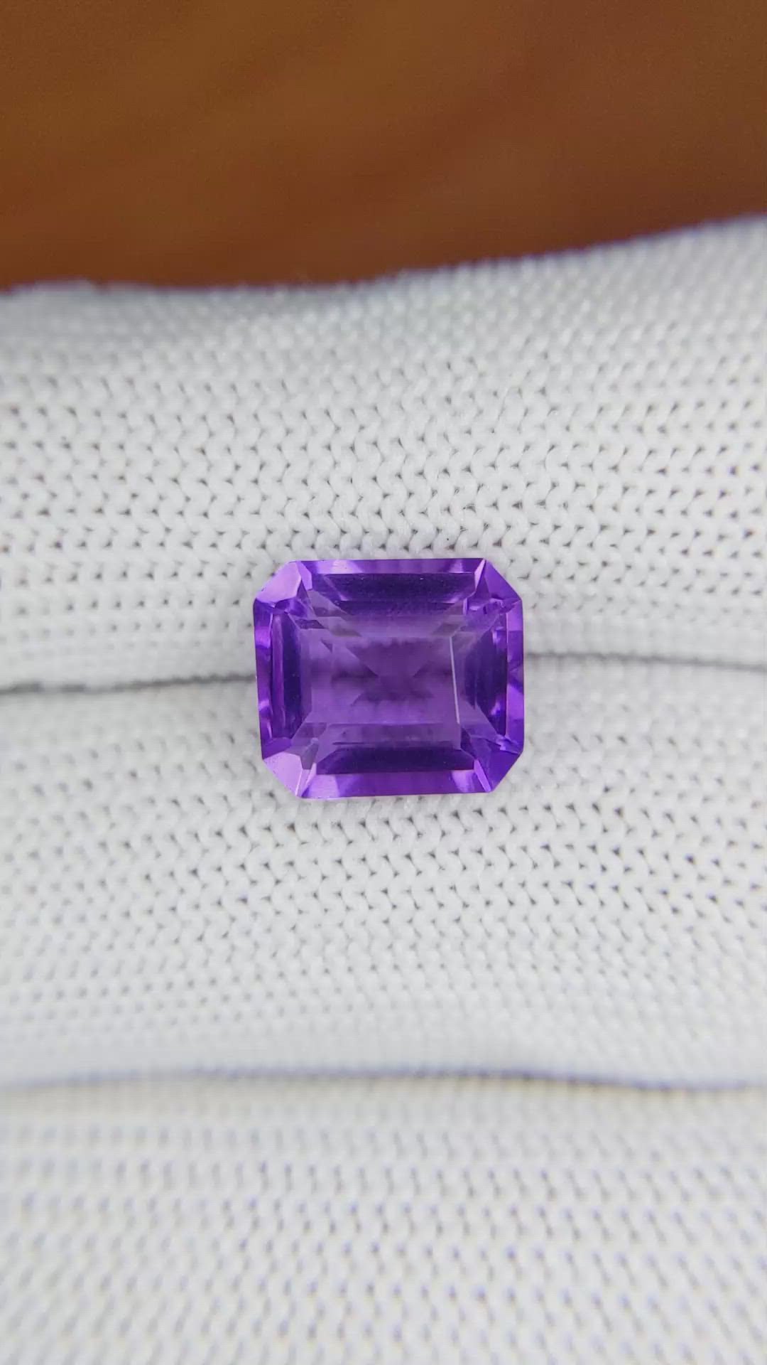 4.28 Ct. Amethyst from Ceylon (Sri Lanka) Size Video