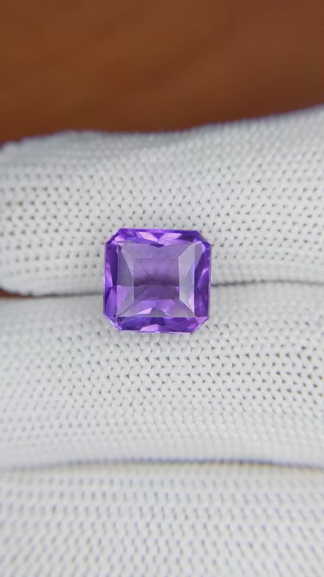 4.67 Ct. Amethyst from Ceylon (Sri Lanka) Size Video