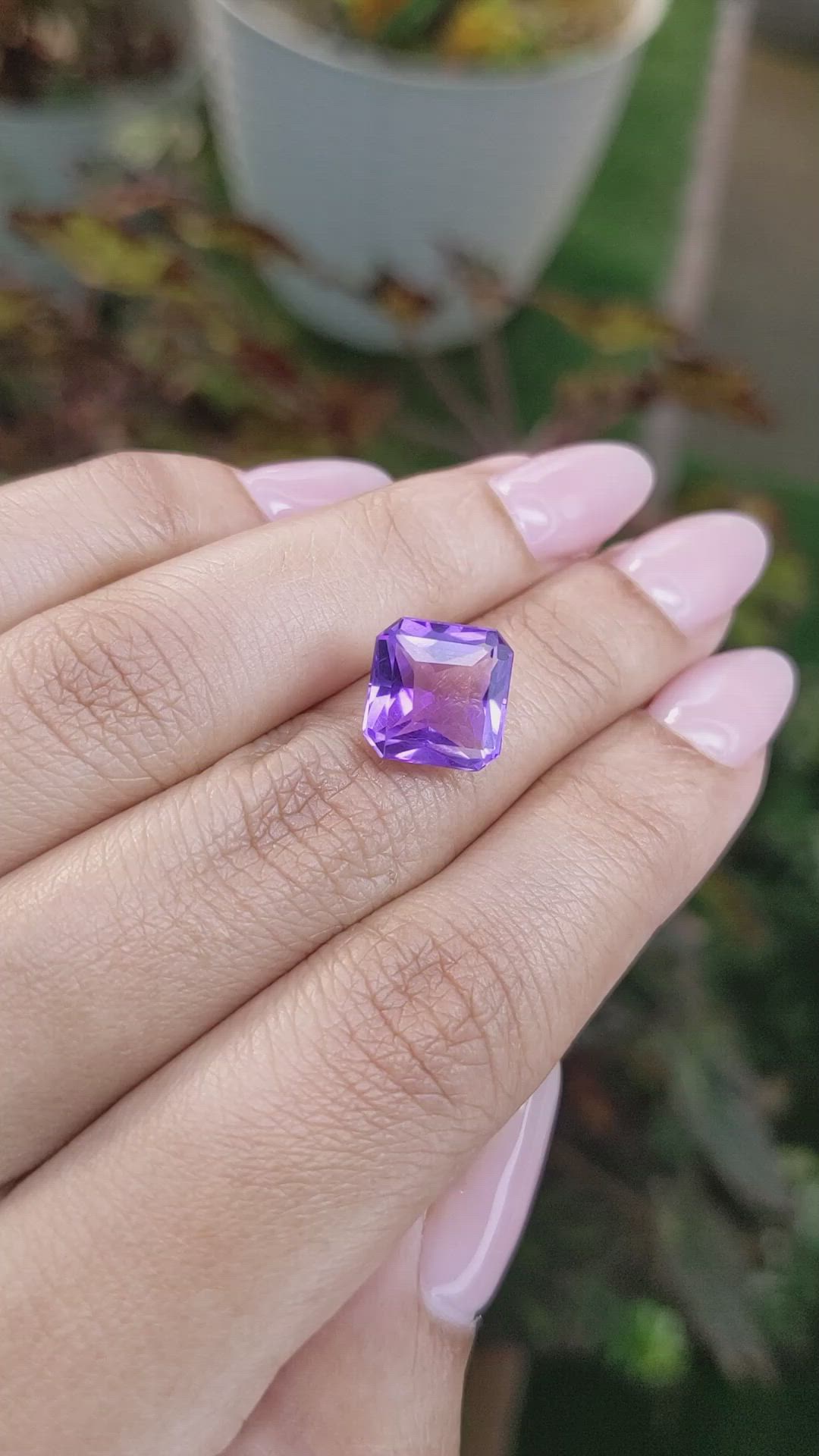 4.67 Ct. Amethyst from Ceylon (Sri Lanka) Size Video