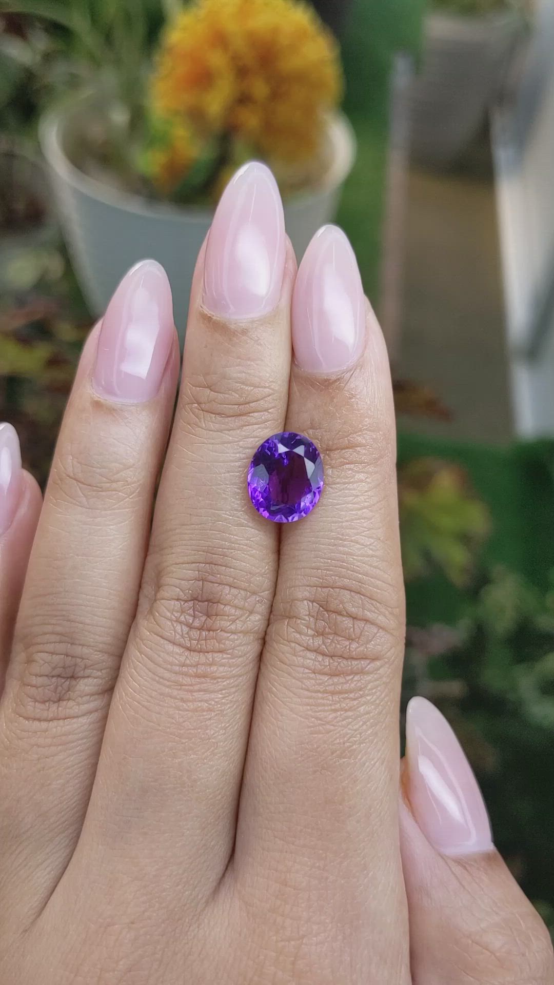 2.82 Ct. Amethyst from Ceylon (Sri Lanka) Size Video