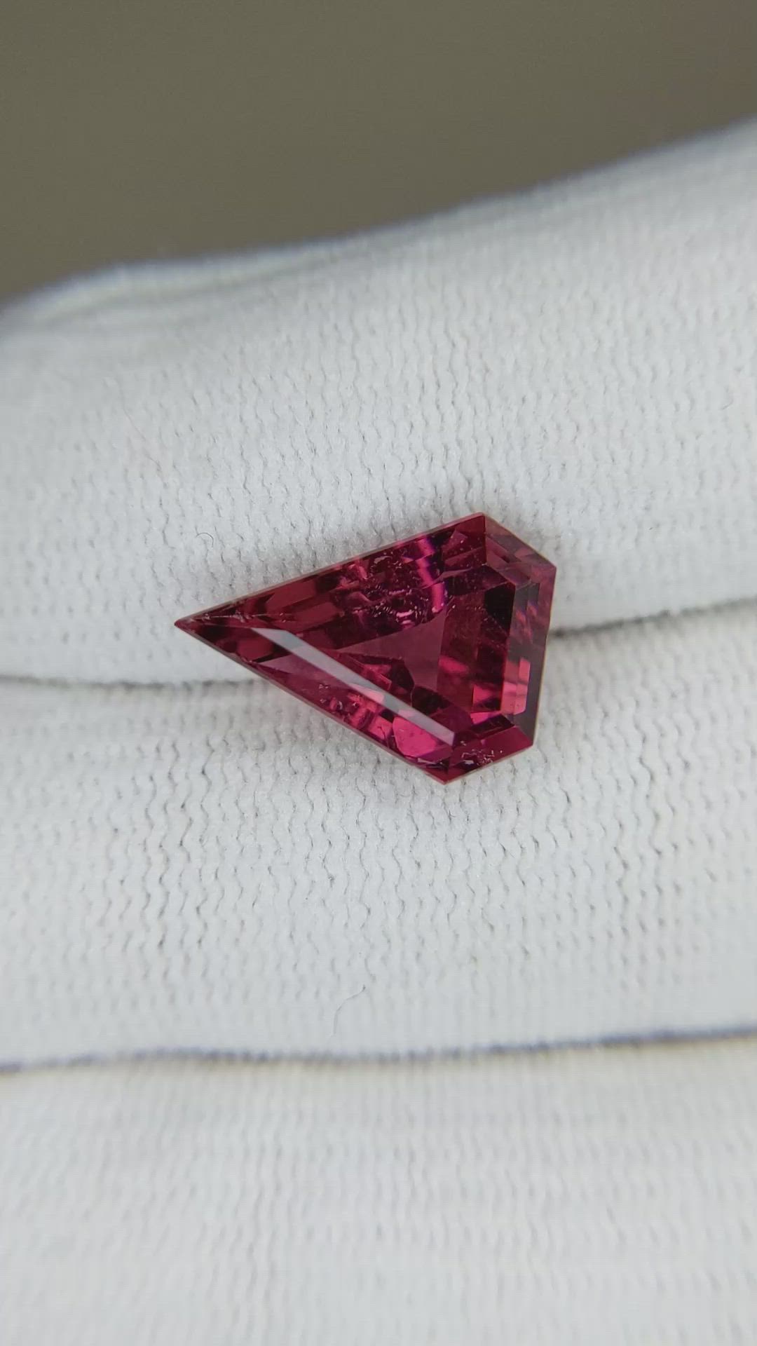 4.62 Ct. Pinkish Red Rubellite Tourmaline from Mozambique Size Video