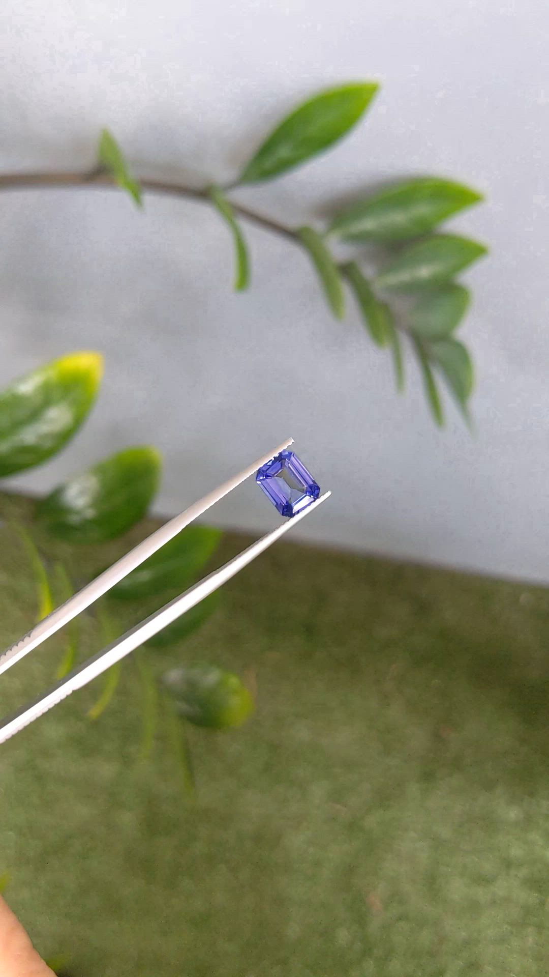 2.07 Ct. Violet Tanzanite from Tanzania Size Video