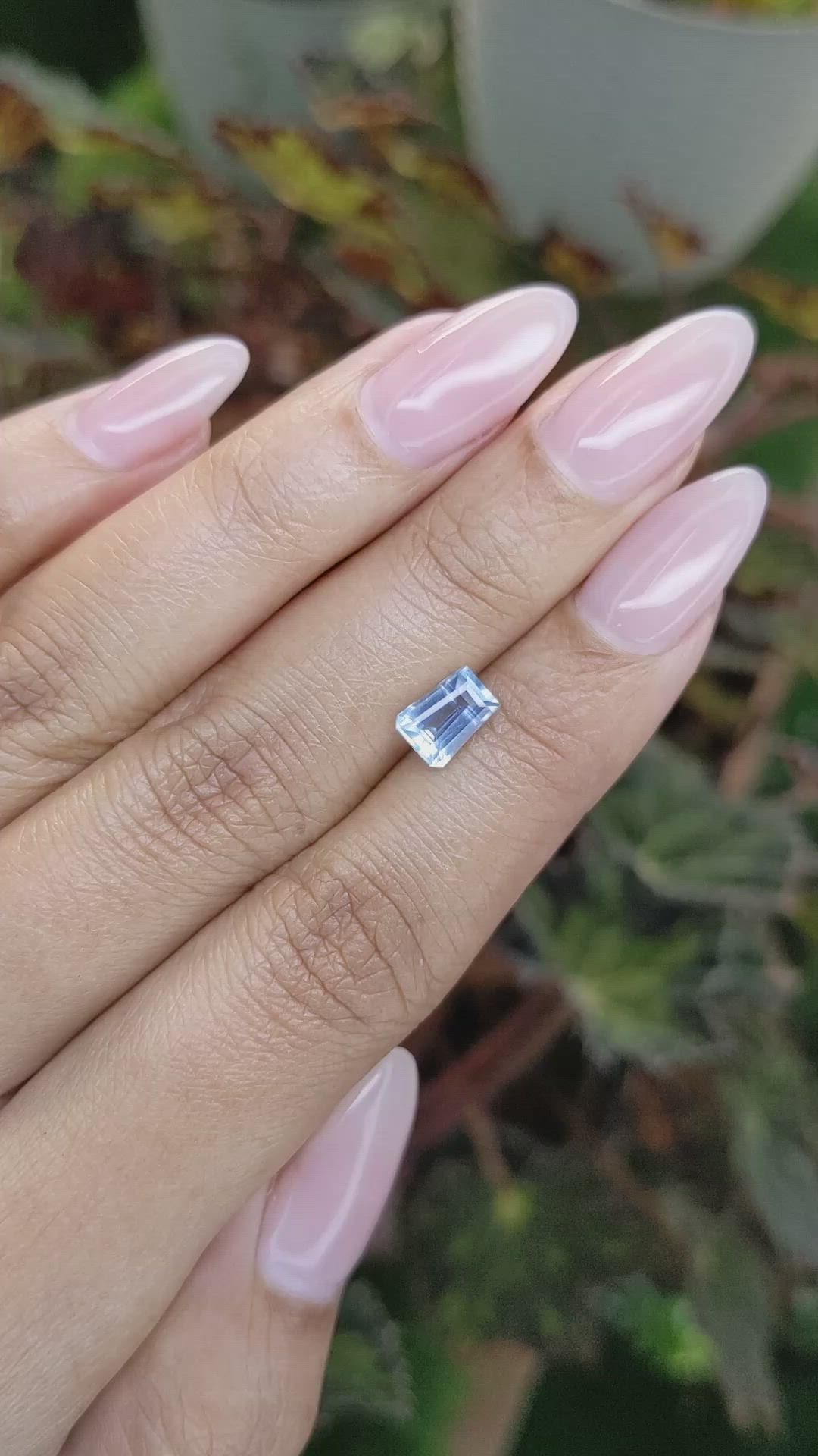 0.97 Ct. Aquamarine from Ceylon (Sri Lanka) Size Video