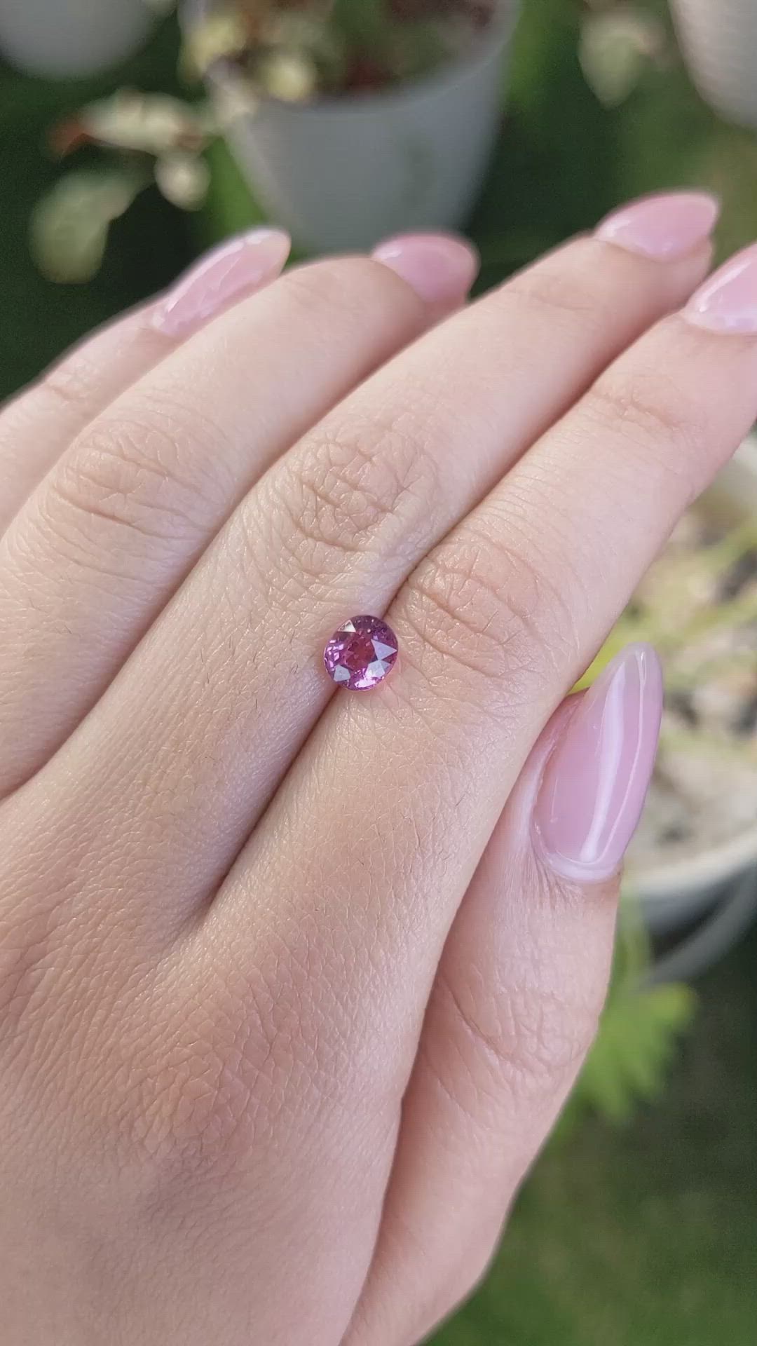 1.16 Ct. Spinel from Ceylon (Sri Lanka) Size Video