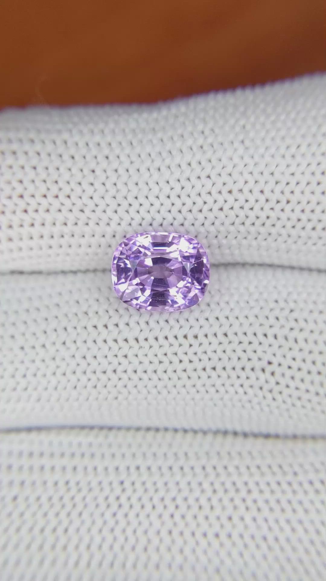 3.34 Ct. Spinel from Ceylon (Sri Lanka) Size Video