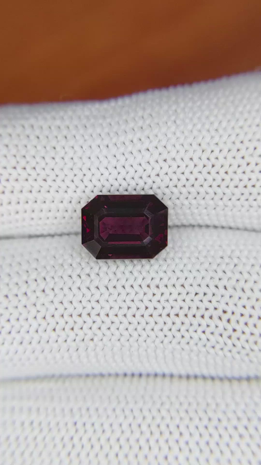 3.45 Ct. Spinel from Ceylon (Sri Lanka) Size Video