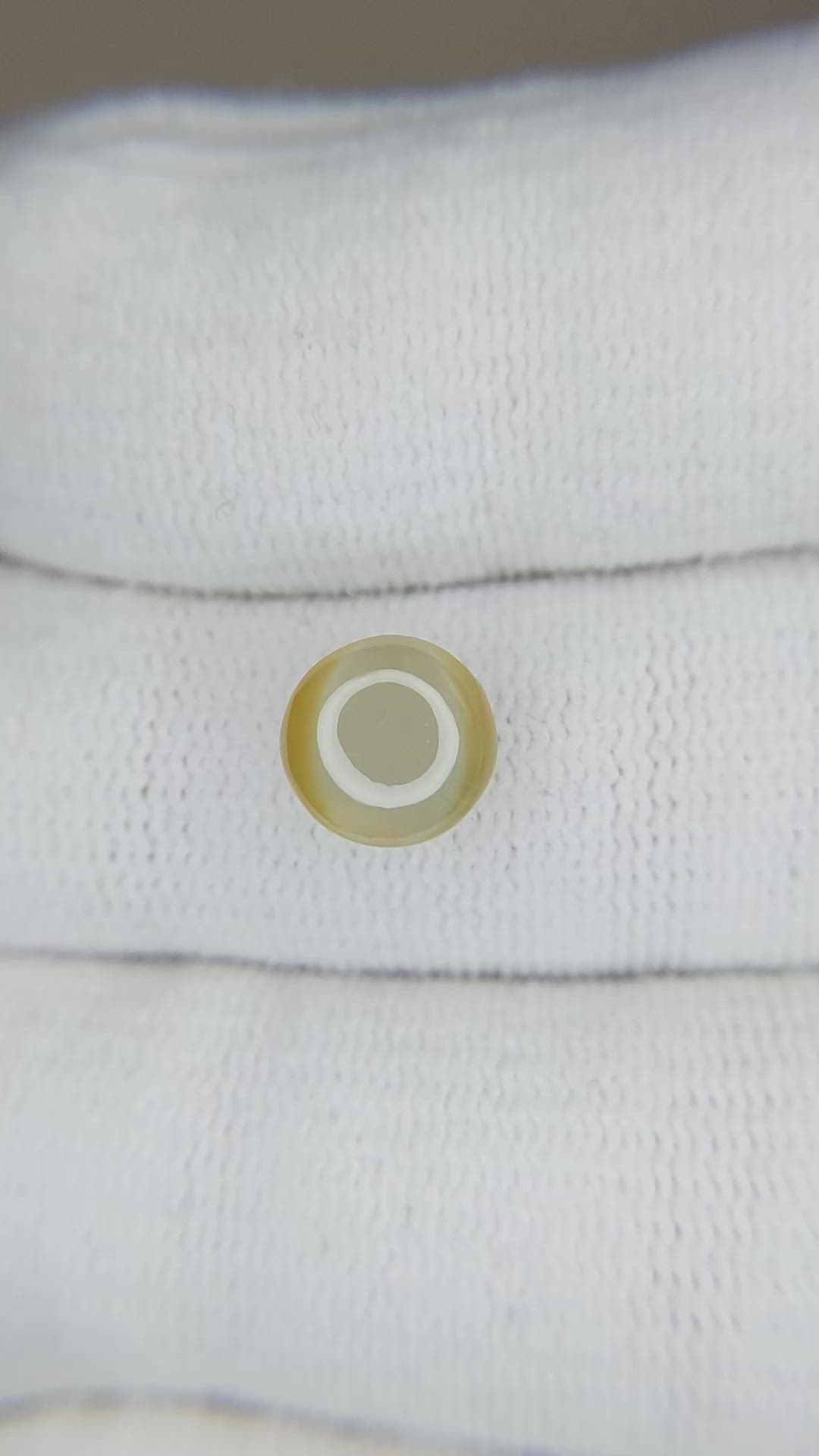 3.05 Ct. Cabochon Chrysoberyl from Ceylon (Sri Lanka) Size Video