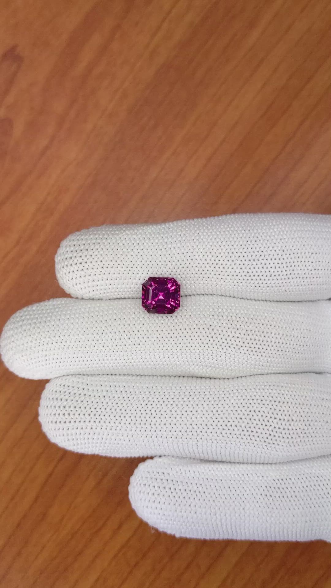 3.52 Ct. Purplish Pink Rhodolite Garnet from Ceylon (Sri Lanka) Size Video
