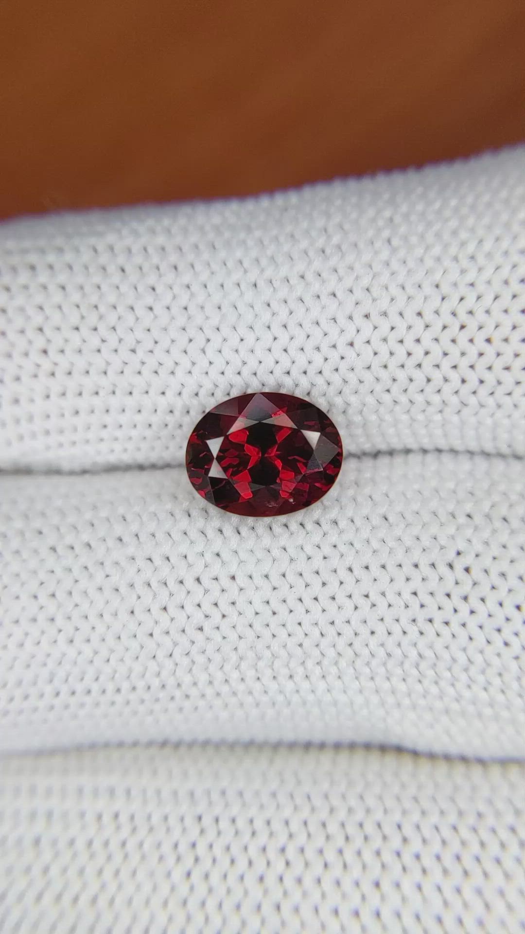 2.68 Ct. Red Garnet from Ceylon (Sri Lanka) Size Video