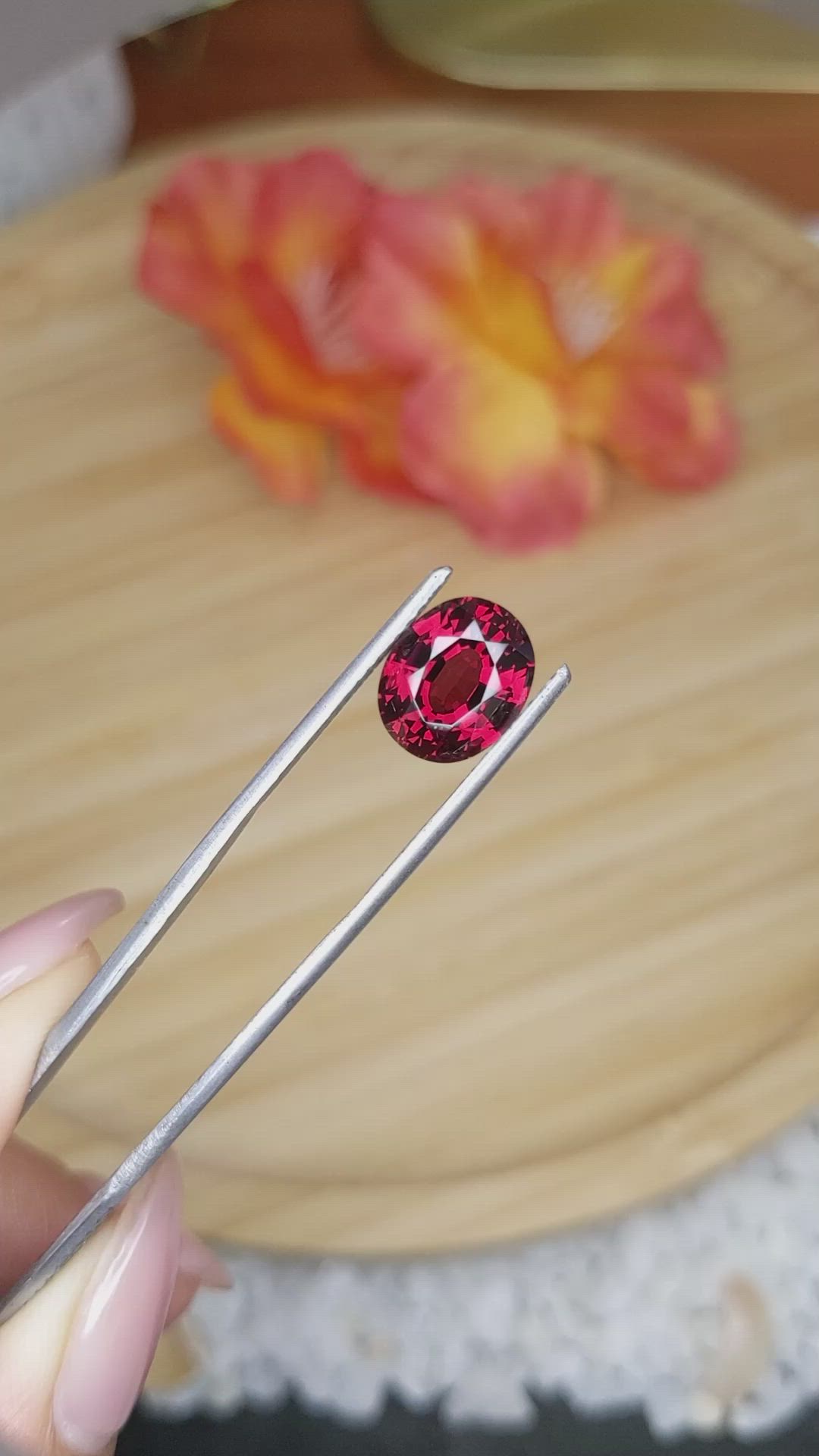 4.61 Ct. Red Garnet from Ceylon (Sri Lanka) Size Video