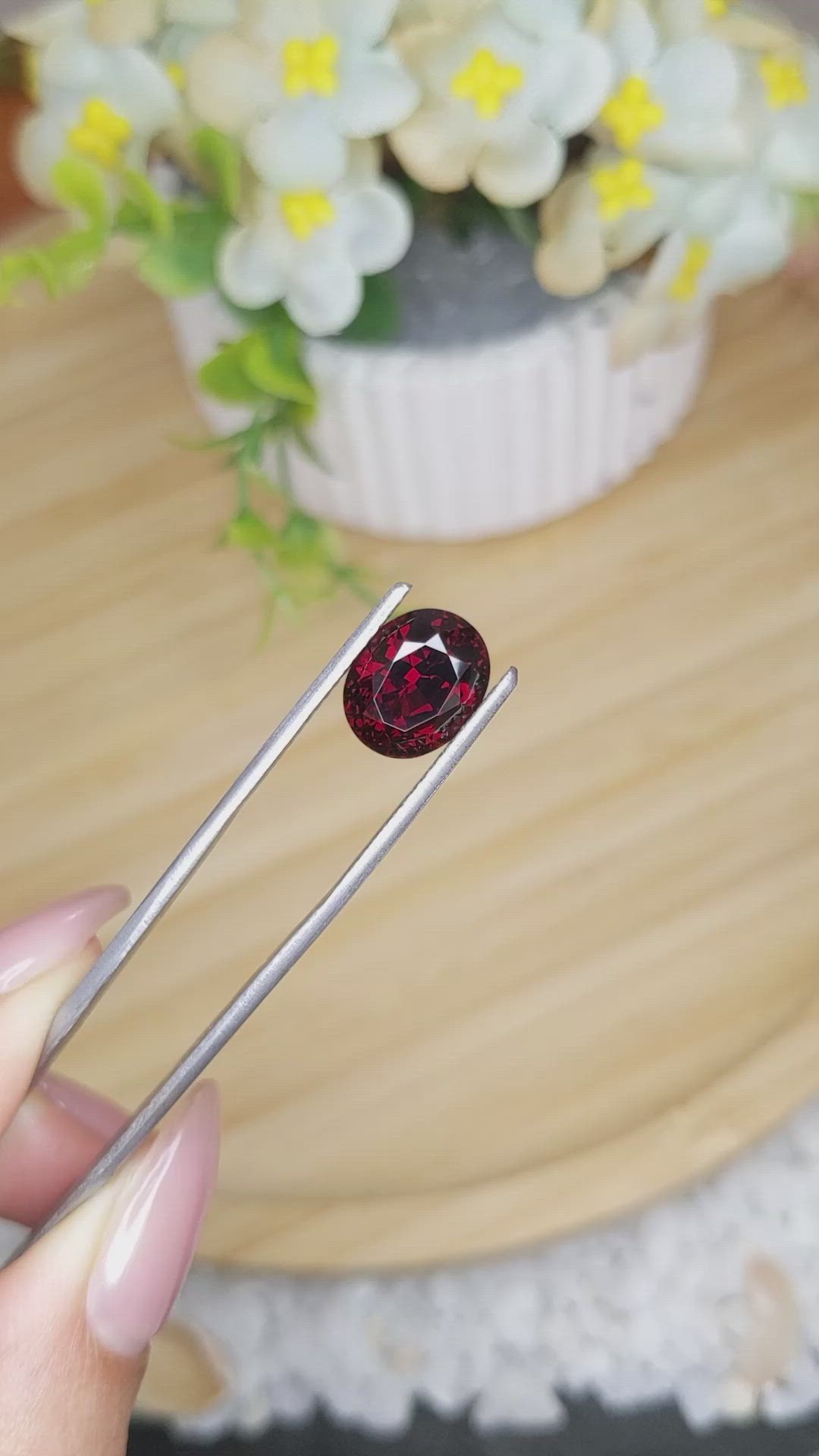 5.68 Ct. Red Garnet from Ceylon (Sri Lanka) Size Video