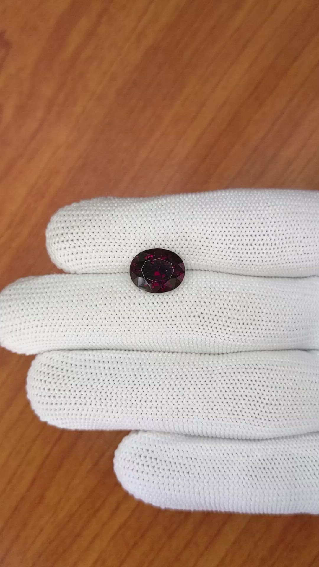 5.68 Ct. Red Garnet from Ceylon (Sri Lanka) Size Video