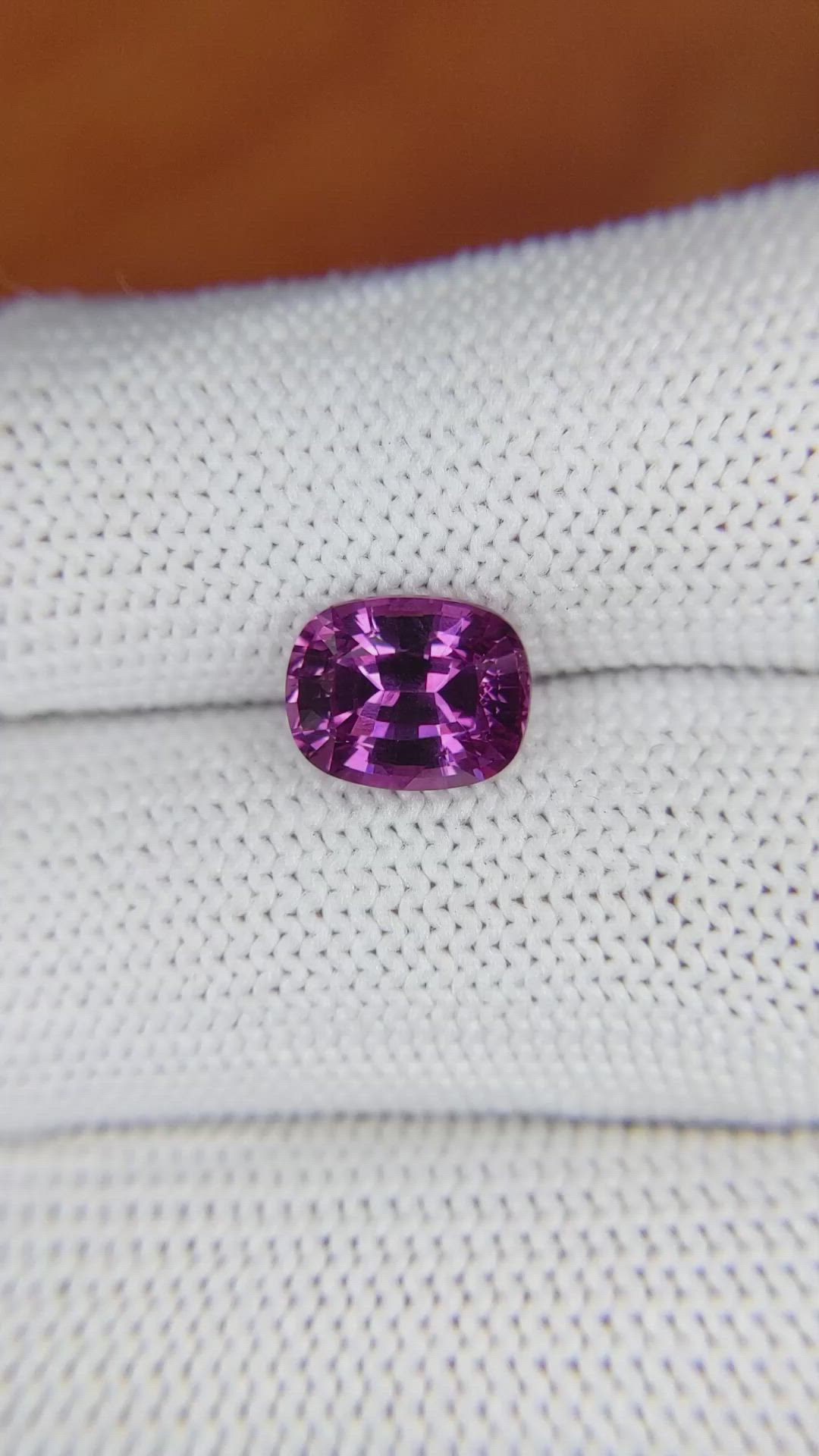 2.86 Ct. Pinkish Purple Rhodolite Garnet from Ceylon (Sri Lanka) Size Video