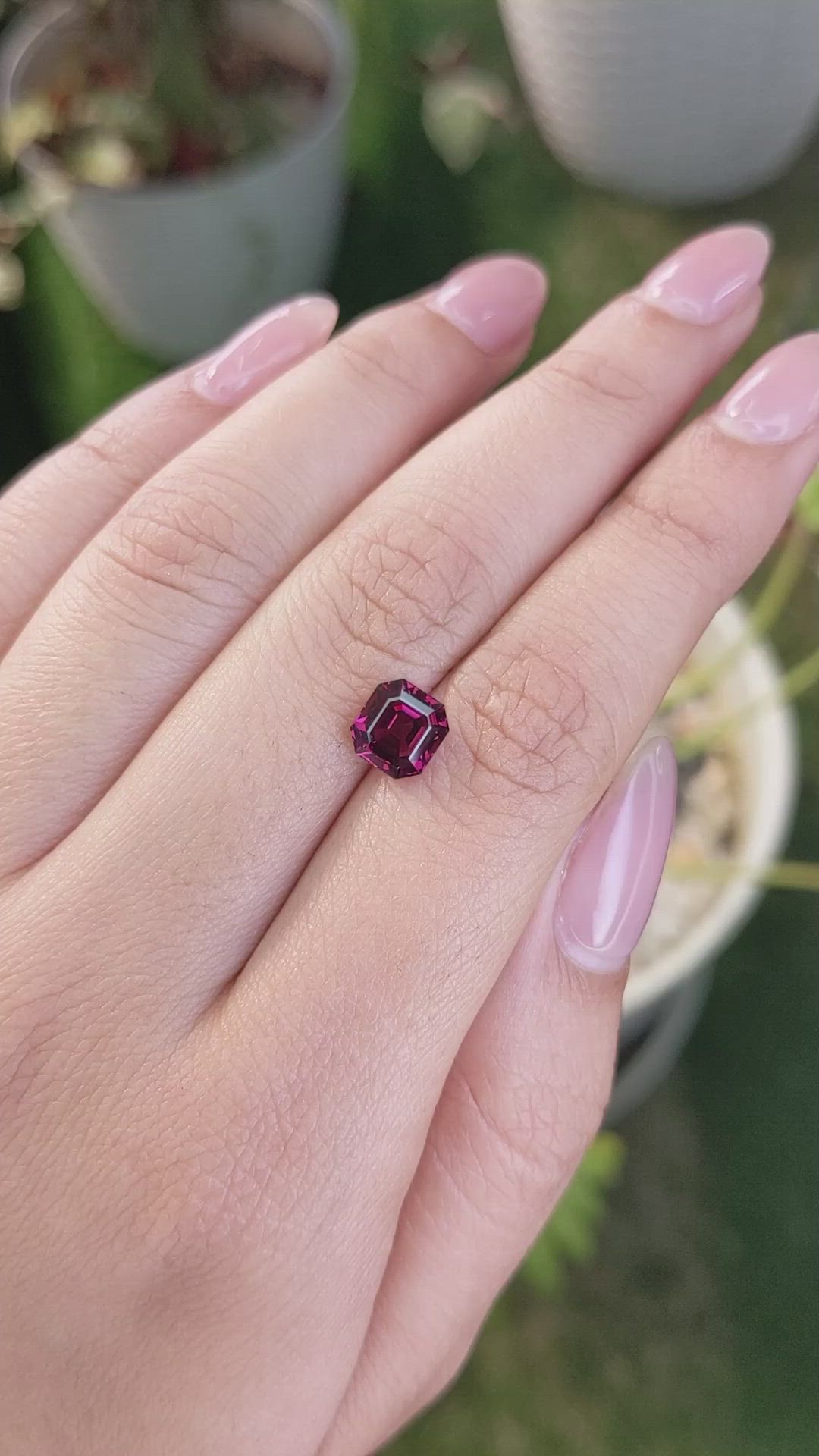 2.16 Ct. Purplish Red Rhodolite Garnet from Ceylon (Sri Lanka) Size Video