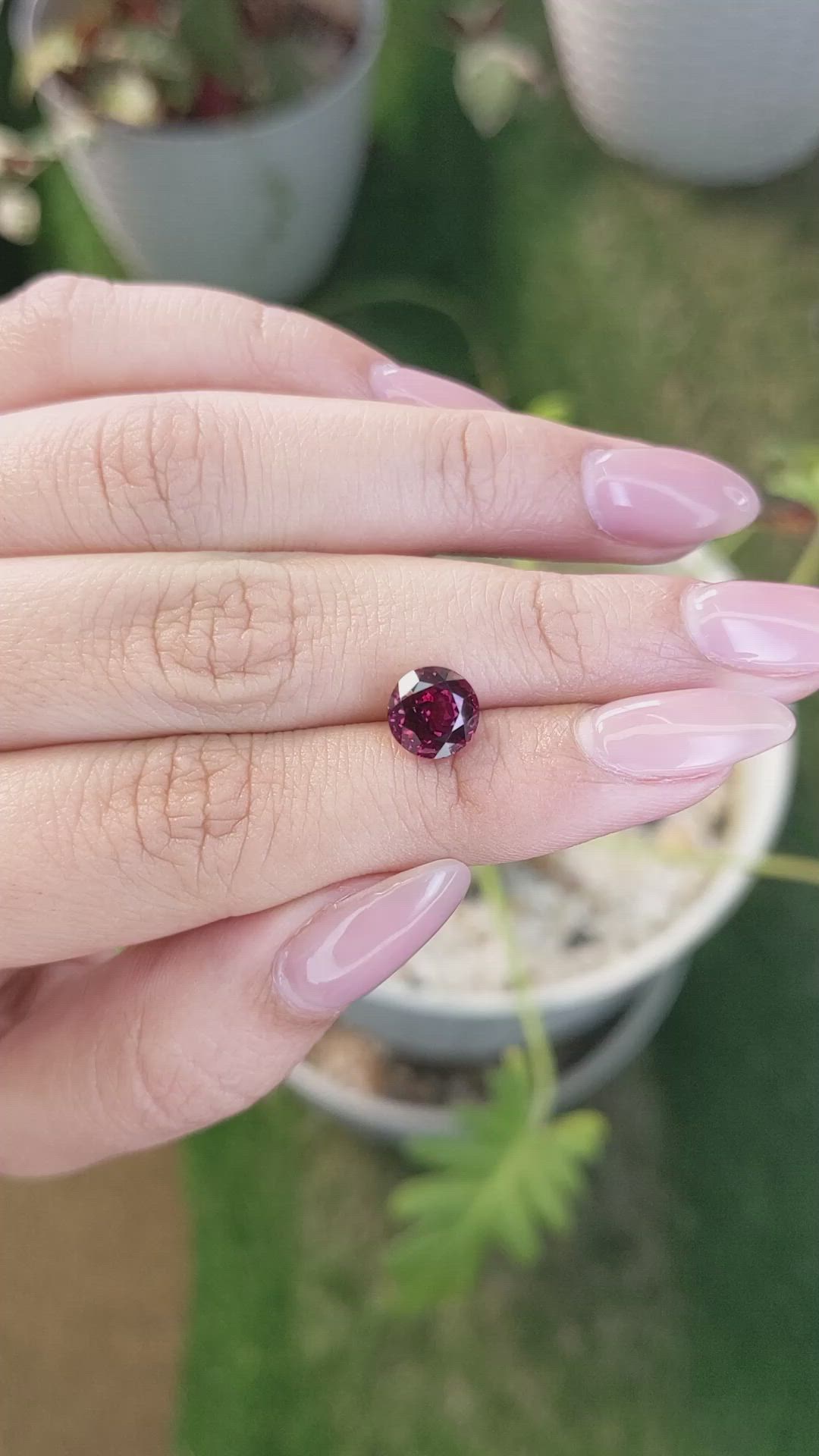 2.49 Ct. Red Rhodolite Garnet from Ceylon (Sri Lanka) Size Video