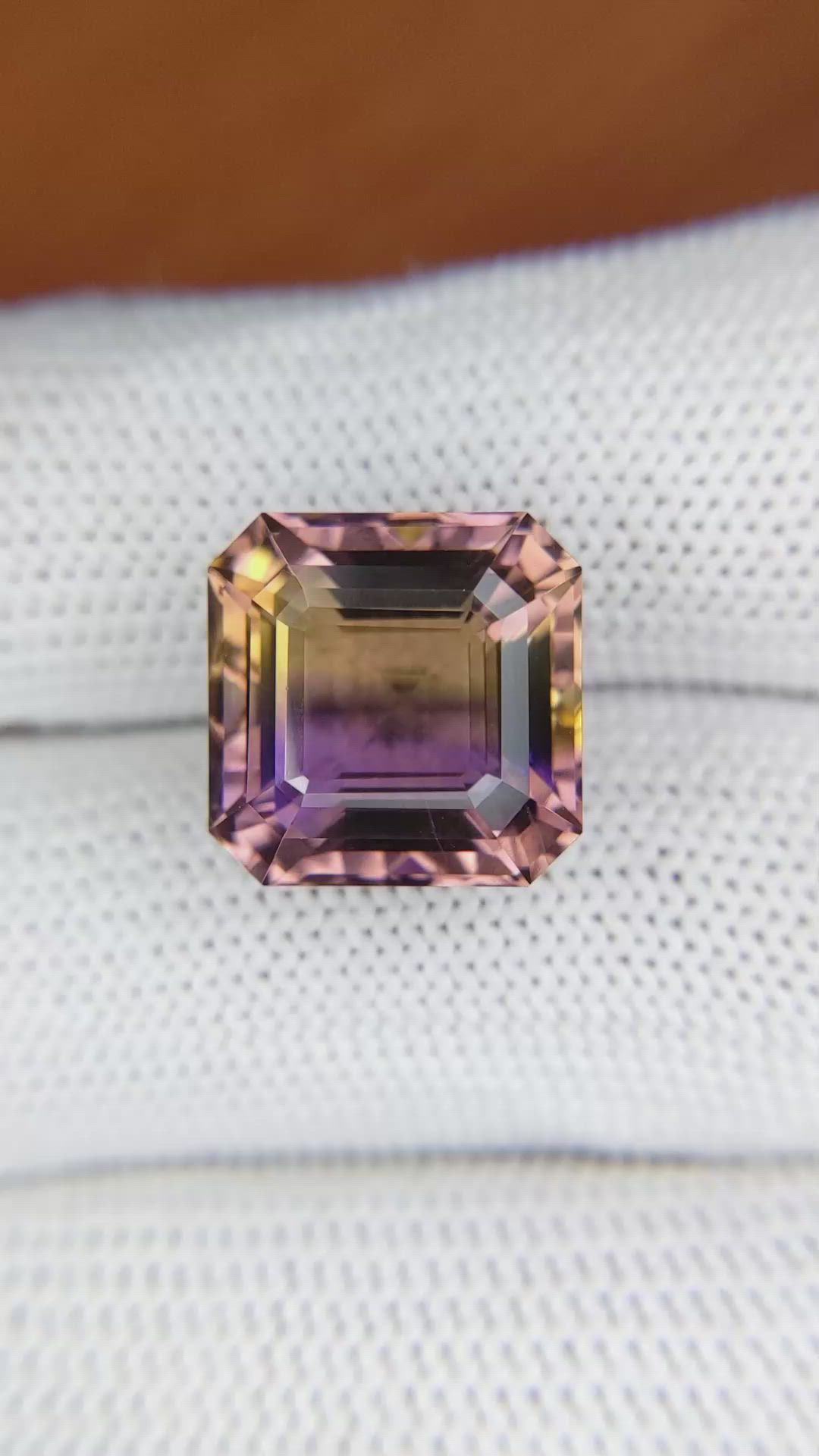 10.77 Ct. Bi Color Ametrine from Ceylon (Sri Lanka) Size Video