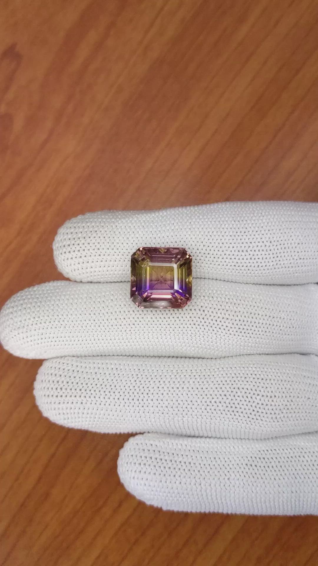 10.77 Ct. Bi Color Ametrine from Ceylon (Sri Lanka) Size Video