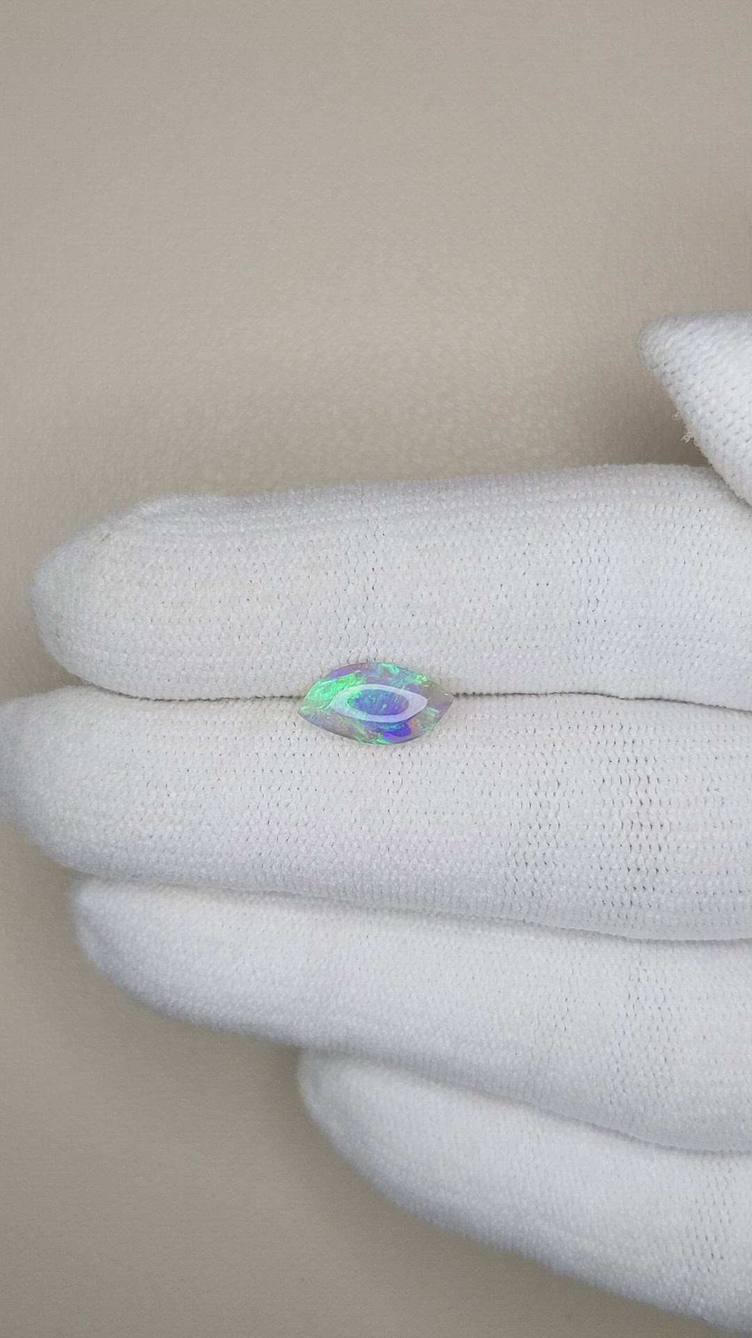 0.83 Ct. Cabochon Crystal/Jelly Opal from Australia Size Video