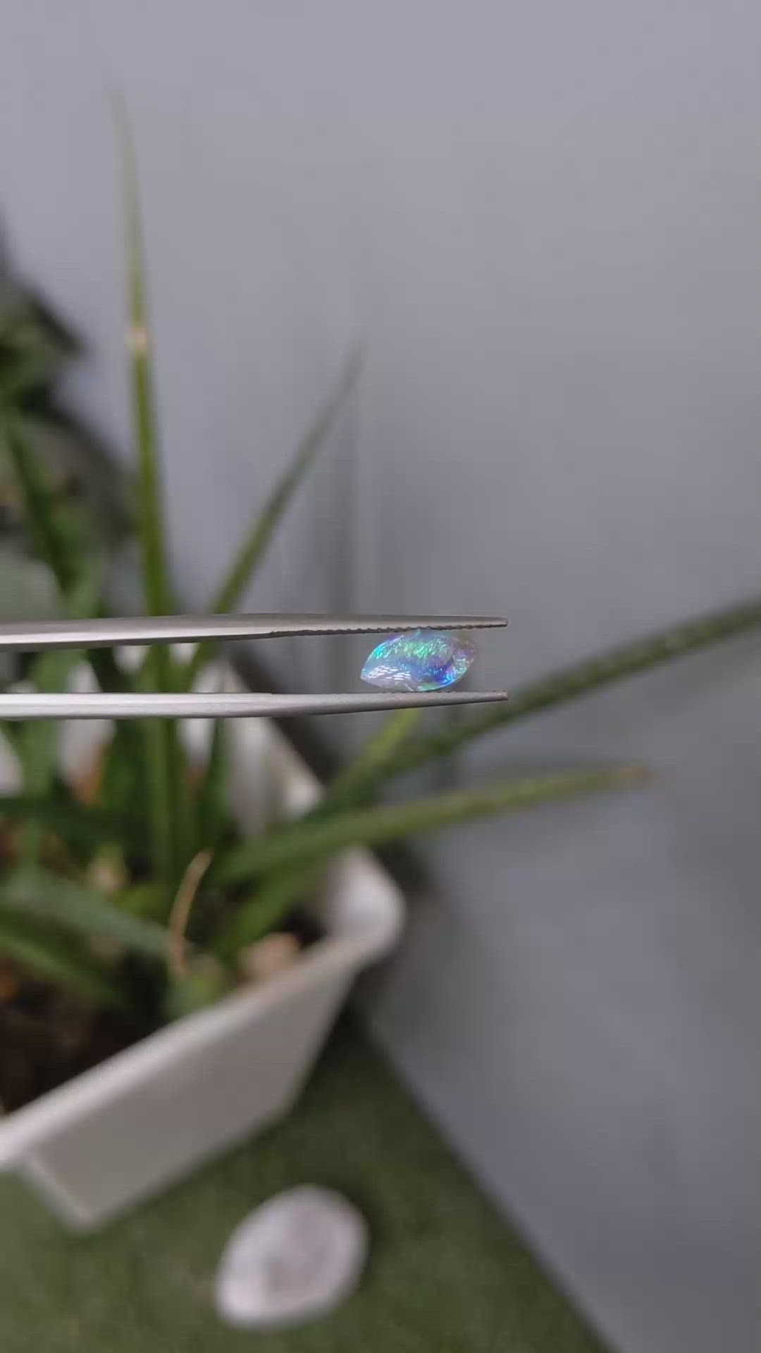 0.83 Ct. Cabochon Crystal/Jelly Opal from Australia Size Video