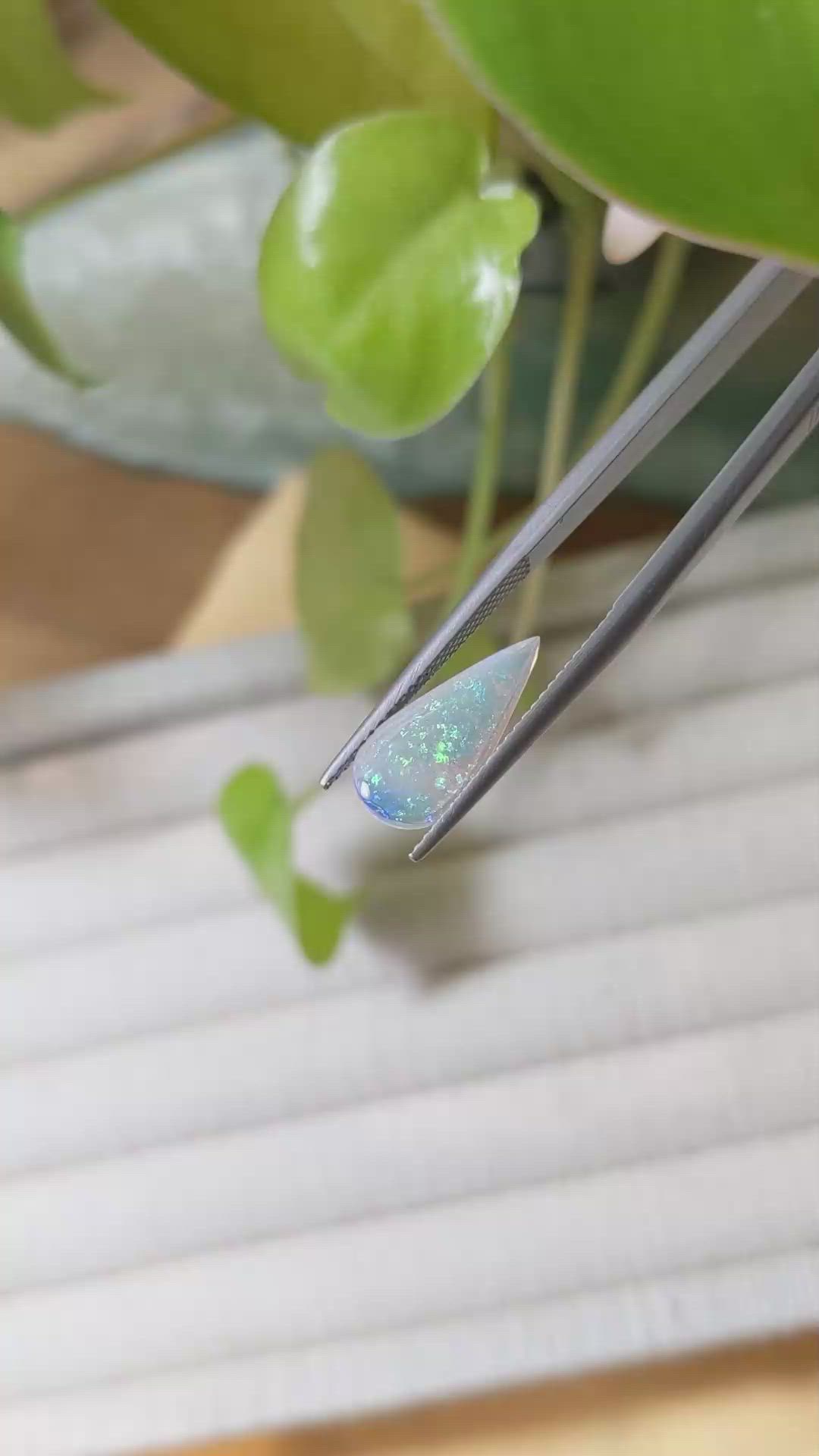 1.23 Ct. Cabochon Crystal/Jelly Opal from Australia Size Video