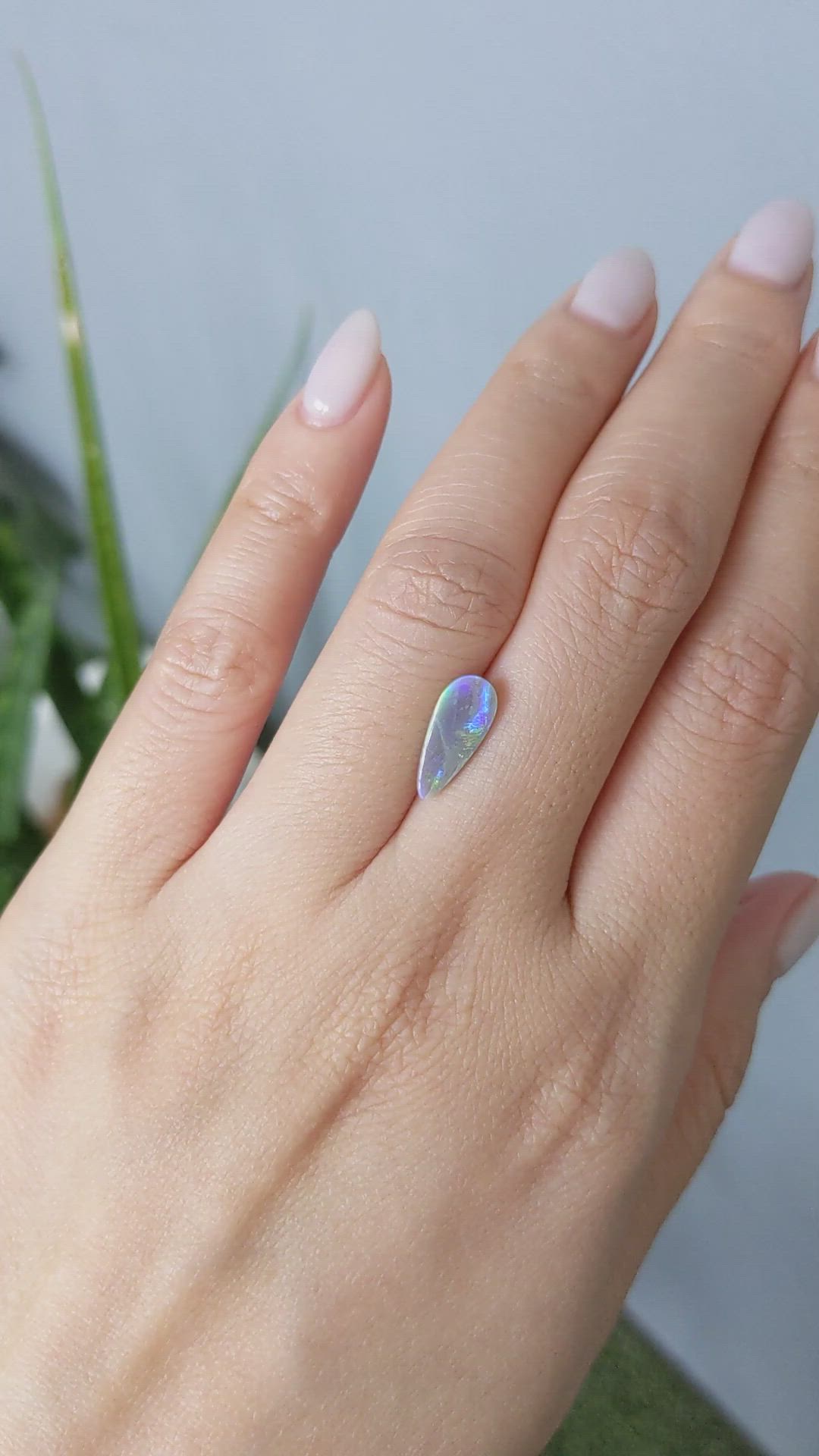 0.84 Ct. Semi-Black Opal from Australia Size Video