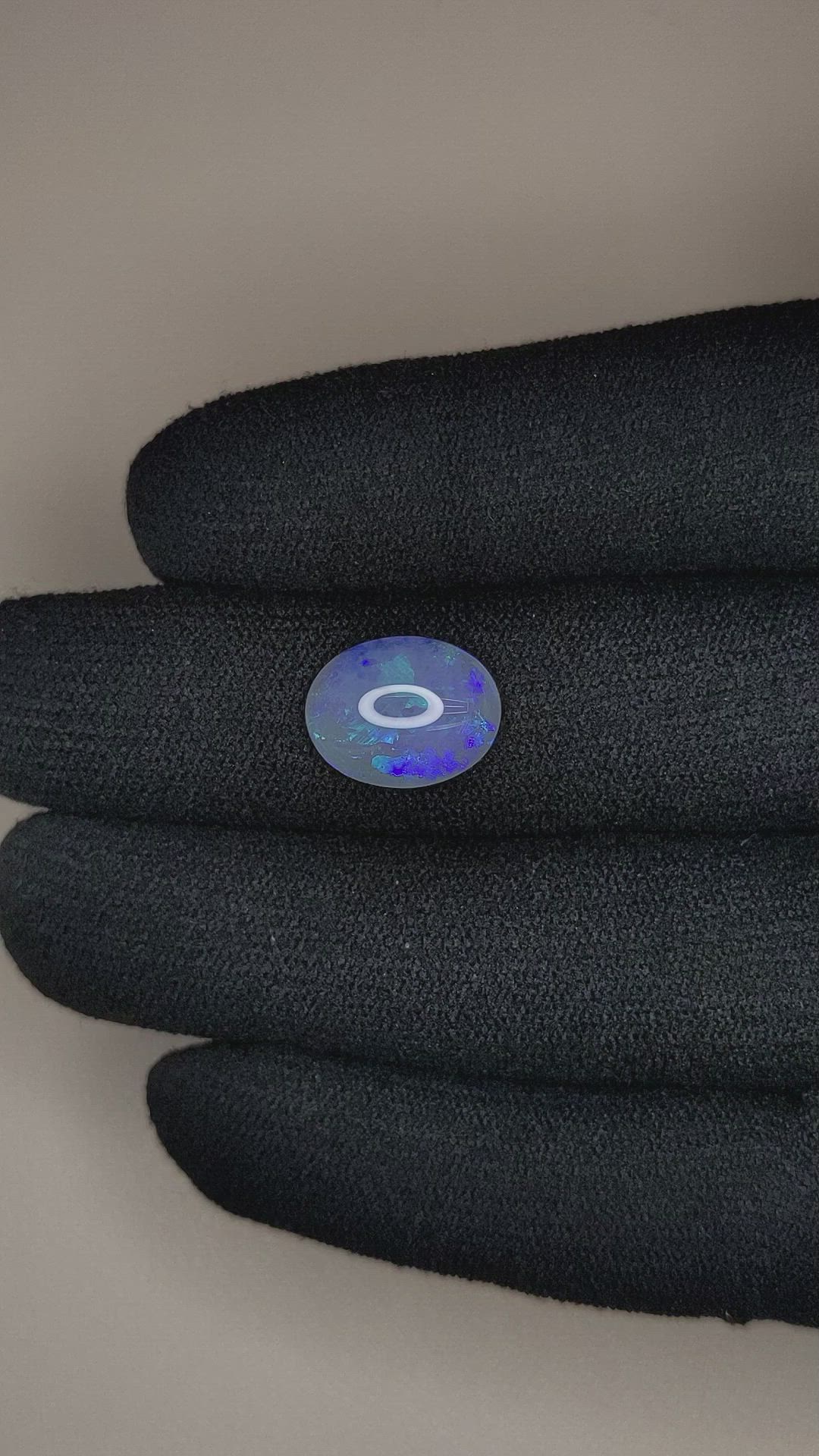 2.75 Ct. Cabochon Crystal/Jelly Opal from Australia Size Video