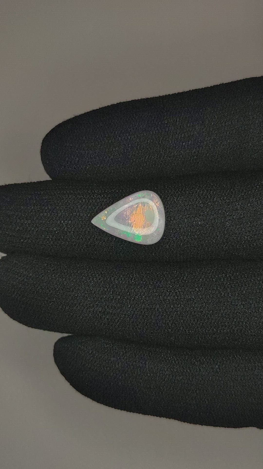 2.53 Ct. Cabochon Crystal/Jelly Opal from Australia Size Video