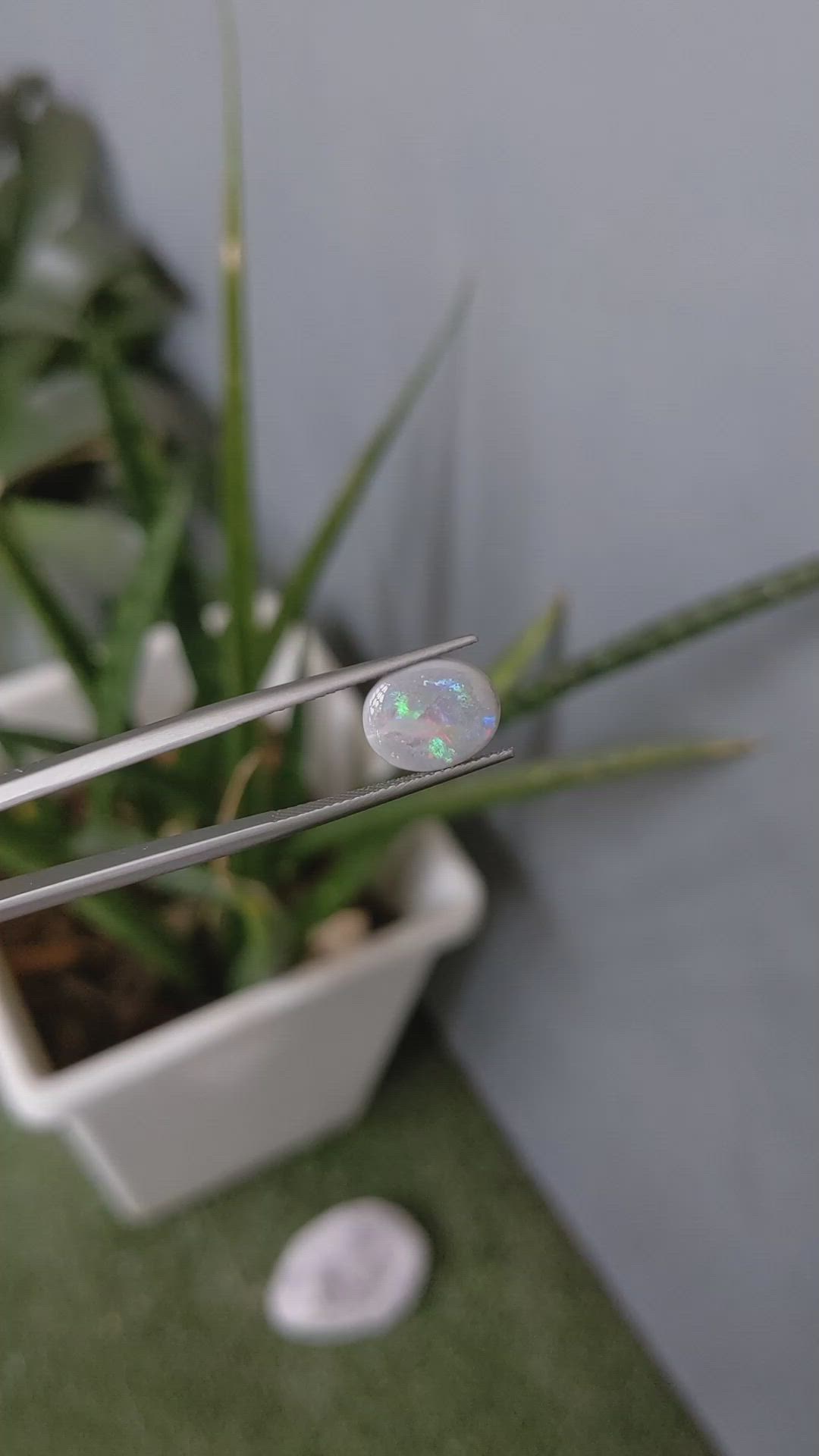 1.61 Ct. White Opal from Australia Size Video