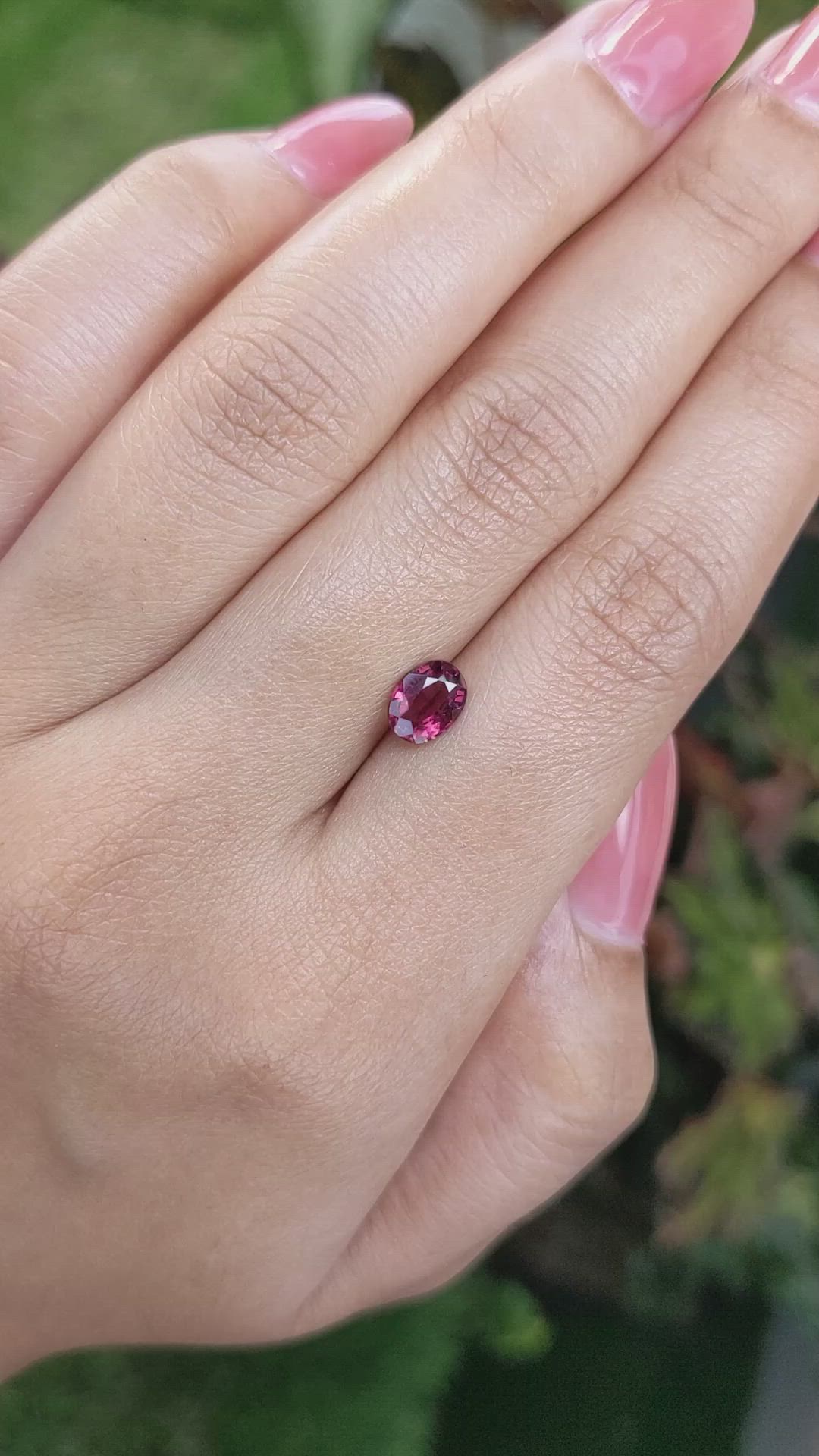 1.03 Ct. Rhodolite Garnet from Ceylon (Sri Lanka) Size Video