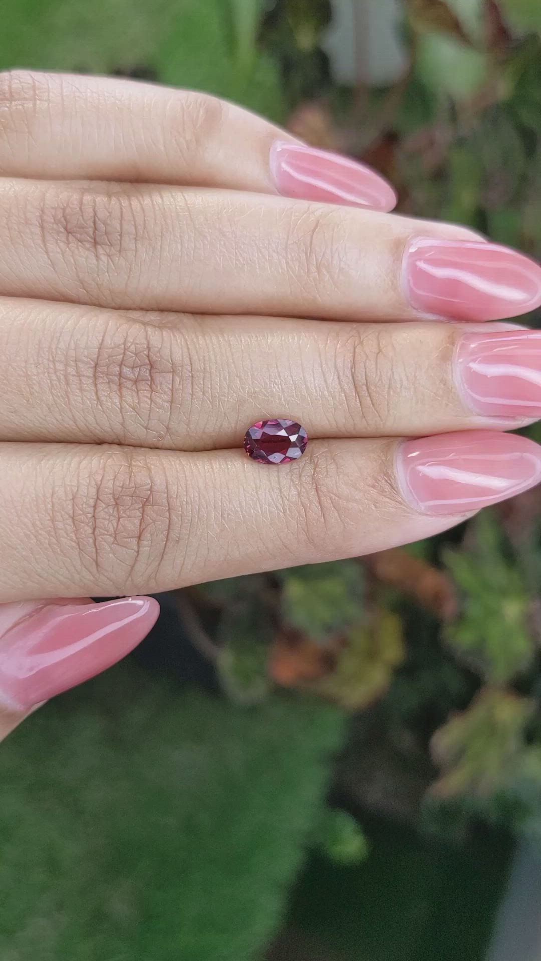 0.92 Ct. Garnet from Ceylon (Sri Lanka) Size Video