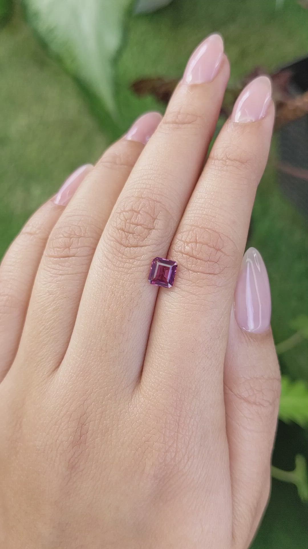 1.05 Ct. Rhodolite Garnet from Ceylon (Sri Lanka) Size Video