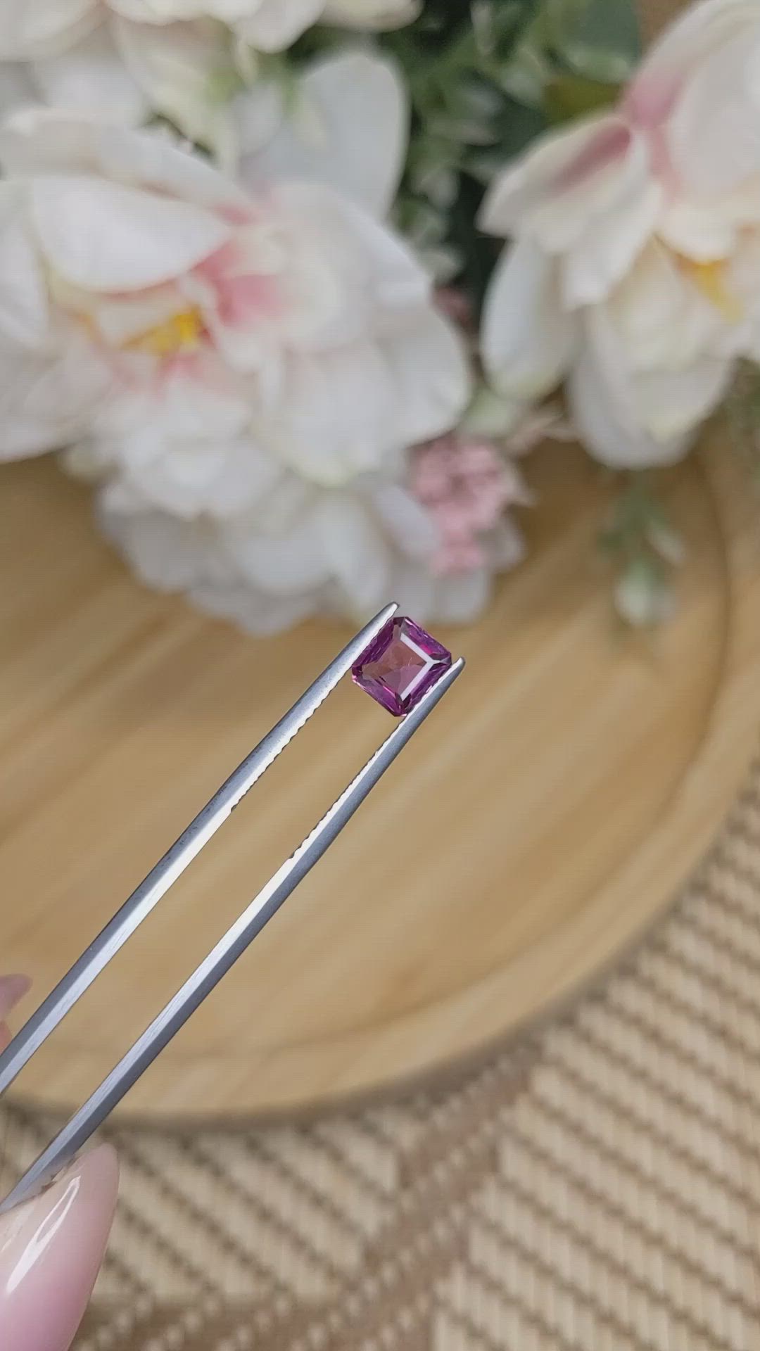 1.05 Ct. Rhodolite Garnet from Ceylon (Sri Lanka) Size Video