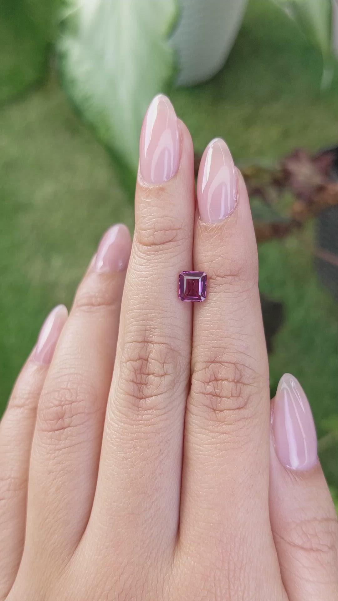 1.05 Ct. Rhodolite Garnet from Ceylon (Sri Lanka) Size Video