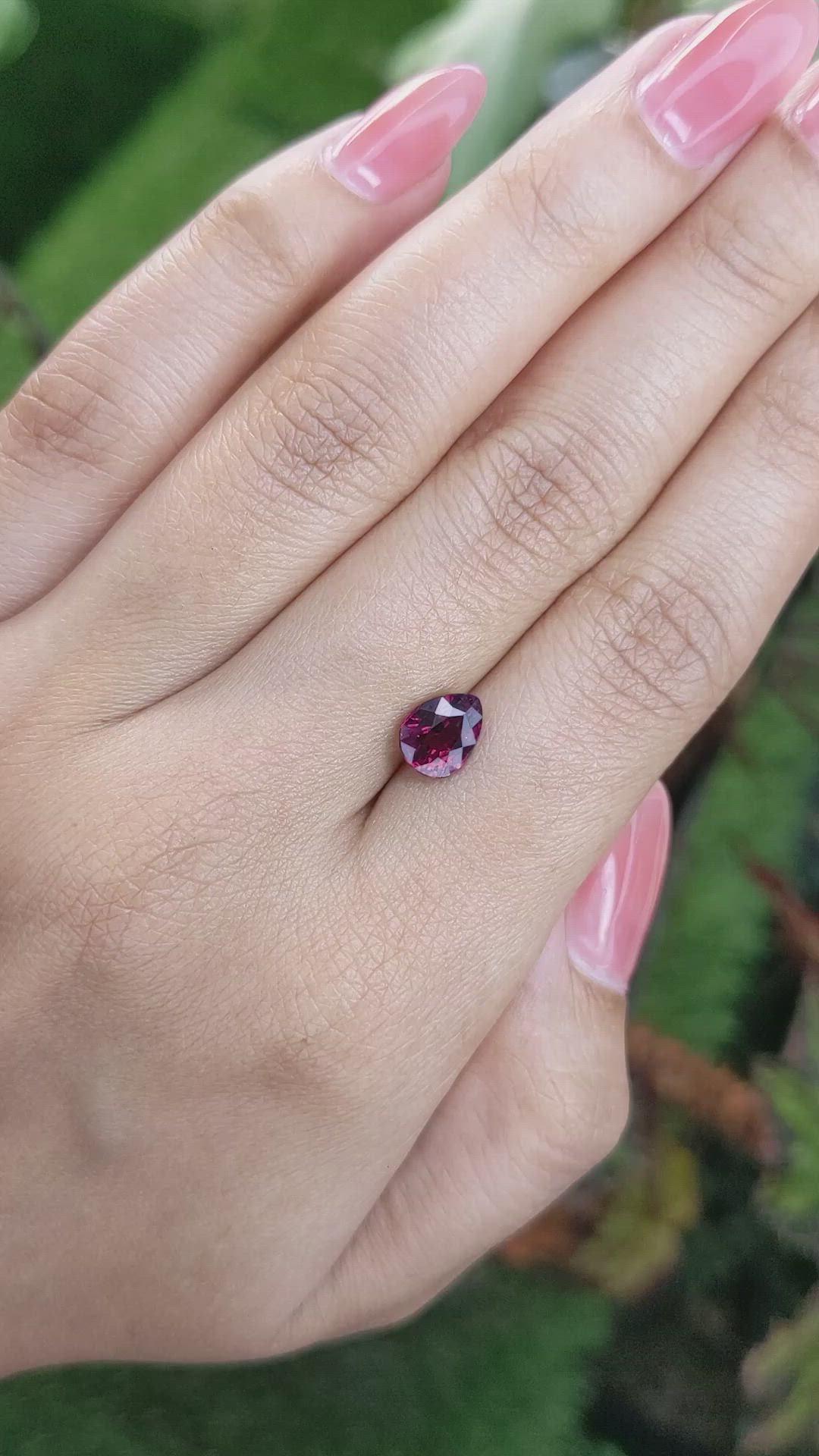 1.73 Ct. Rhodolite Garnet from Ceylon (Sri Lanka) Size Video