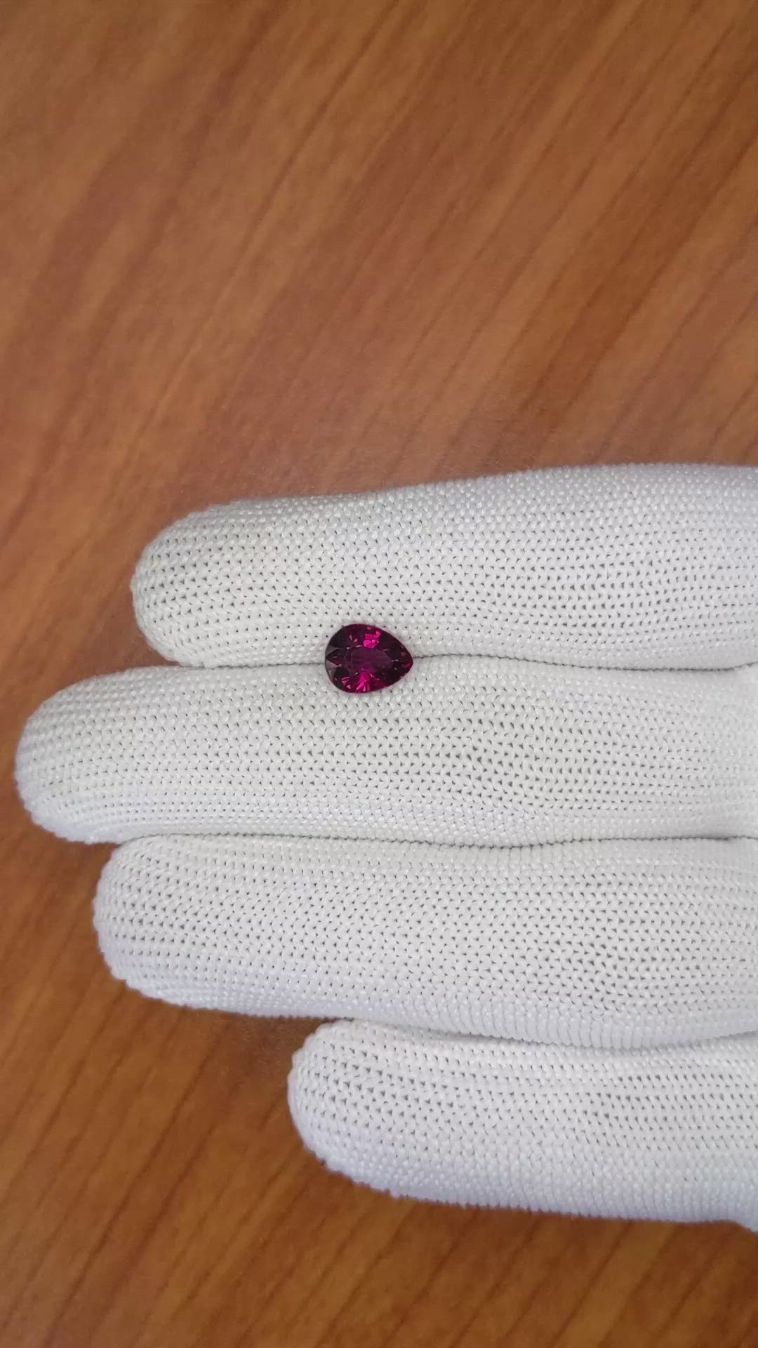 1.73 Ct. Rhodolite Garnet from Ceylon (Sri Lanka) Size Video