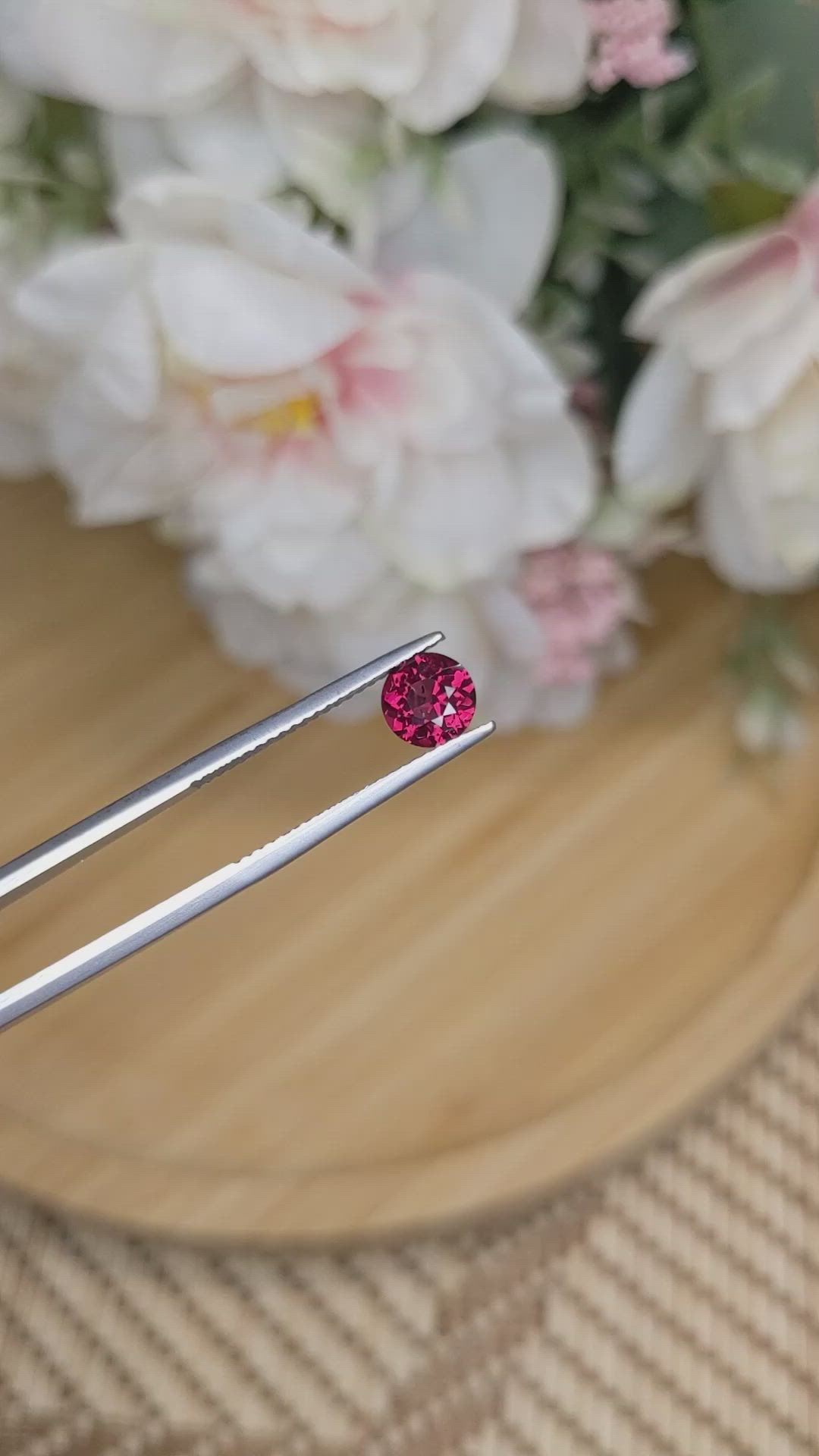 1.09 Ct. Garnet from Ceylon (Sri Lanka) Size Video