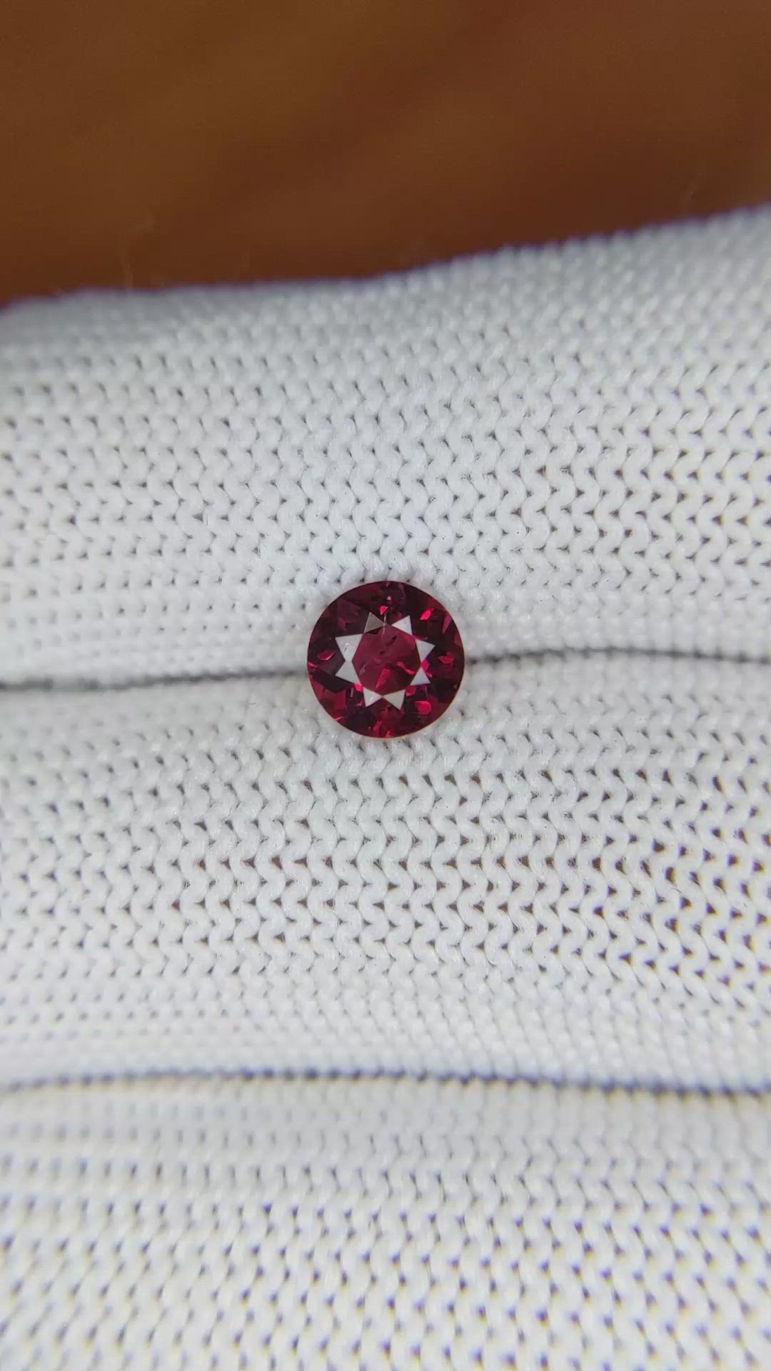 1.09 Ct. Garnet from Ceylon (Sri Lanka) Size Video