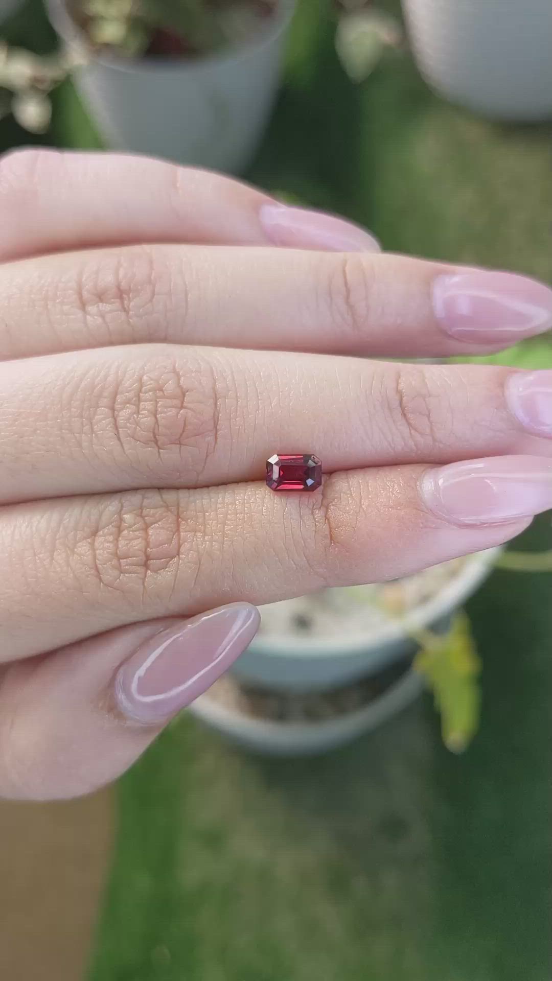 0.96 Ct. Garnet from Ceylon (Sri Lanka) Size Video