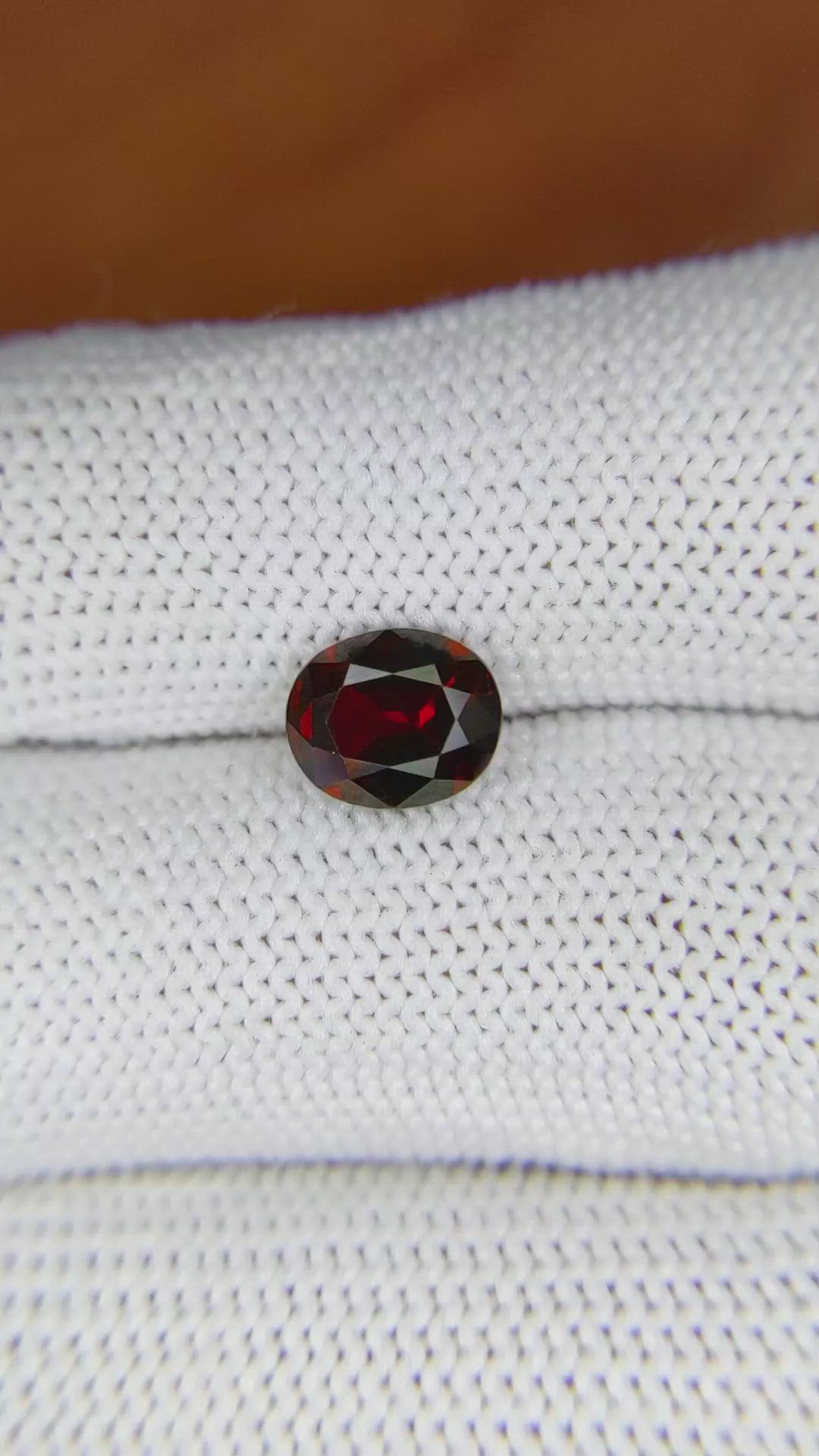 1.80 Ct. Garnet from Ceylon (Sri Lanka) Size Video