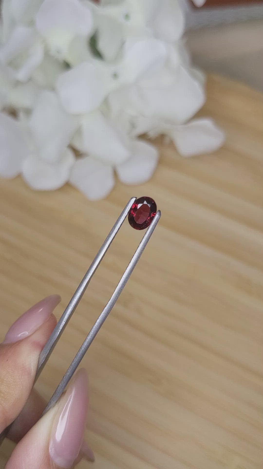 1.26 Ct. Garnet from Ceylon (Sri Lanka) Size Video