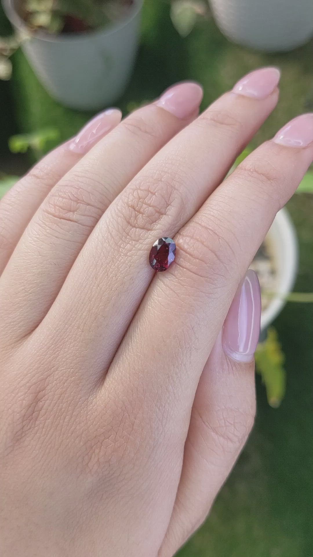 1.03 Ct. Garnet from Ceylon (Sri Lanka) Size Video