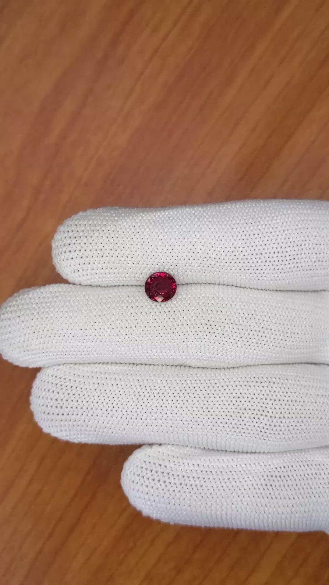 1.17 Ct. Rhodolite Garnet from Ceylon (Sri Lanka) Size Video