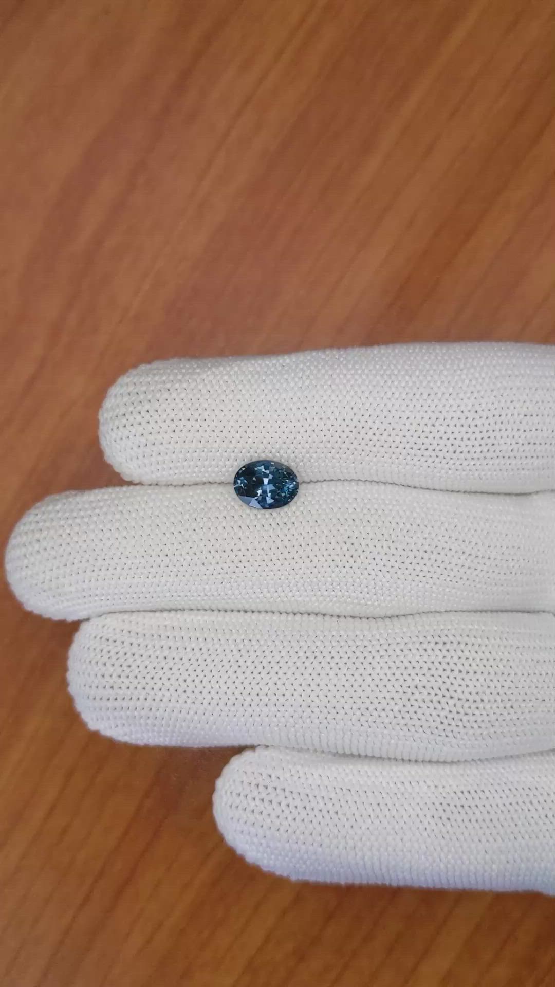 1.64 Ct. Spinel from Ceylon (Sri Lanka) Size Video