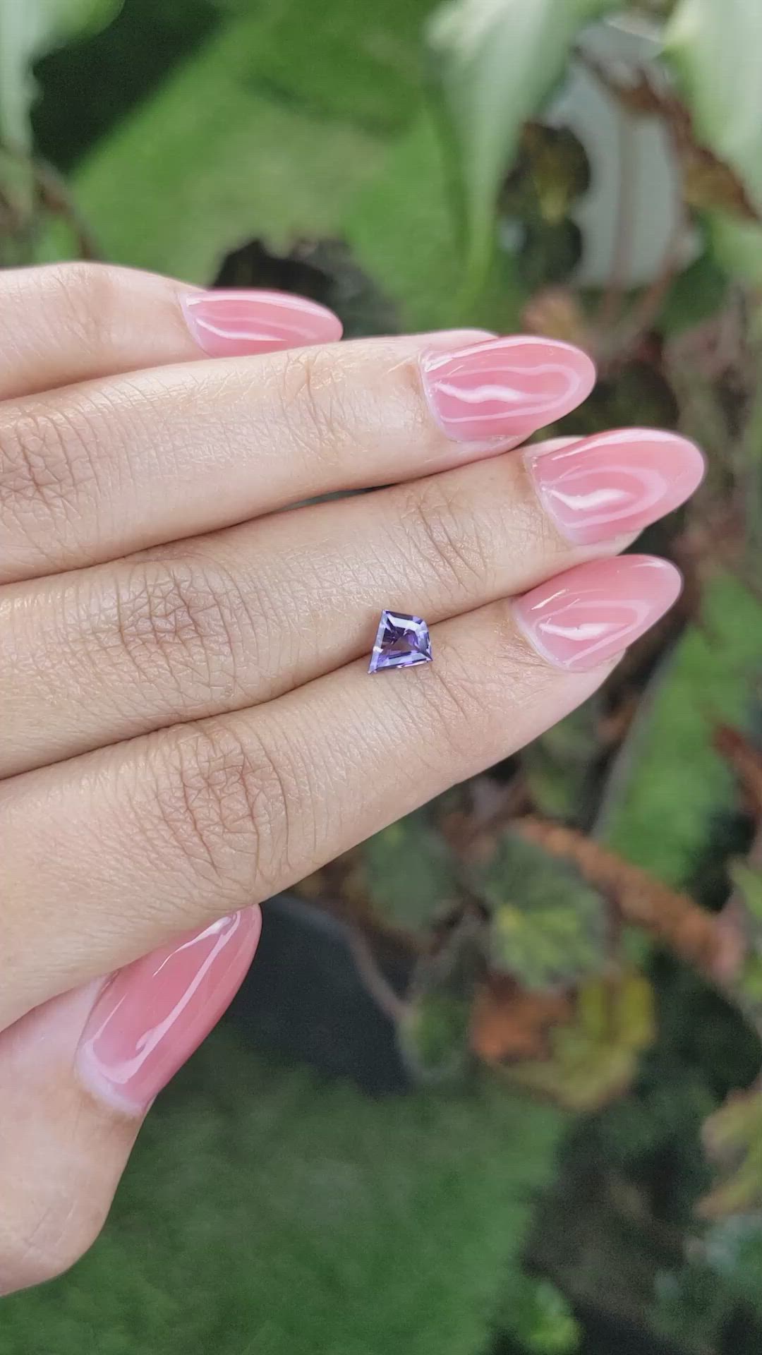 0.76 Ct. Spinel from Ceylon (Sri Lanka) Size Video