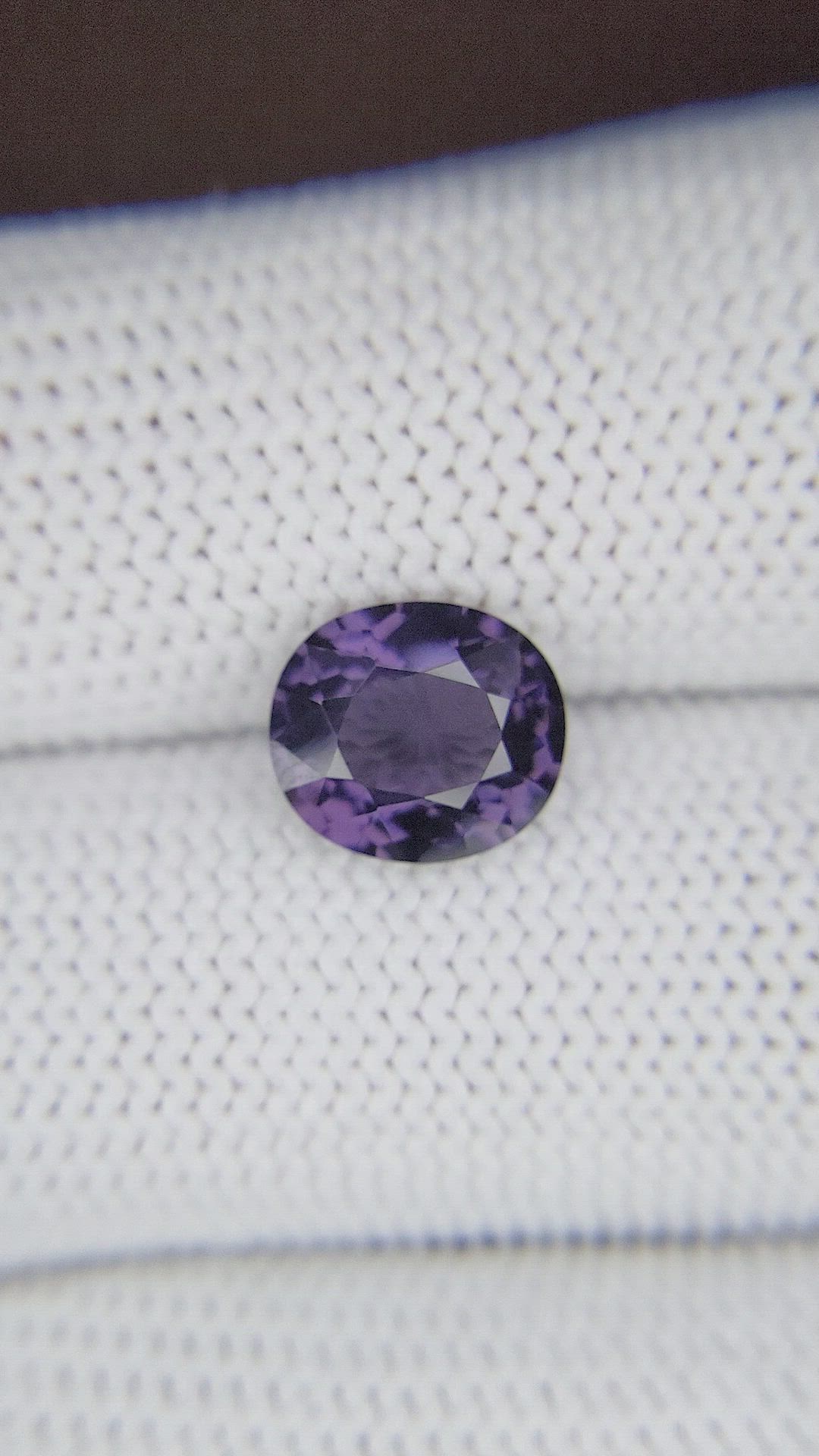 2.76 Ct. Spinel from Ceylon (Sri Lanka) Size Video