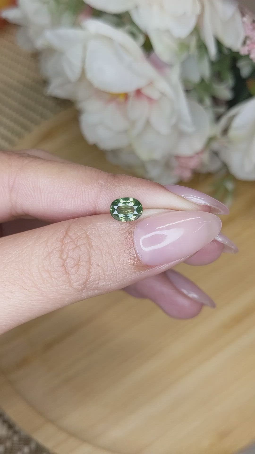 1.43 Ct. Zircon from Ceylon (Sri Lanka) Size Video