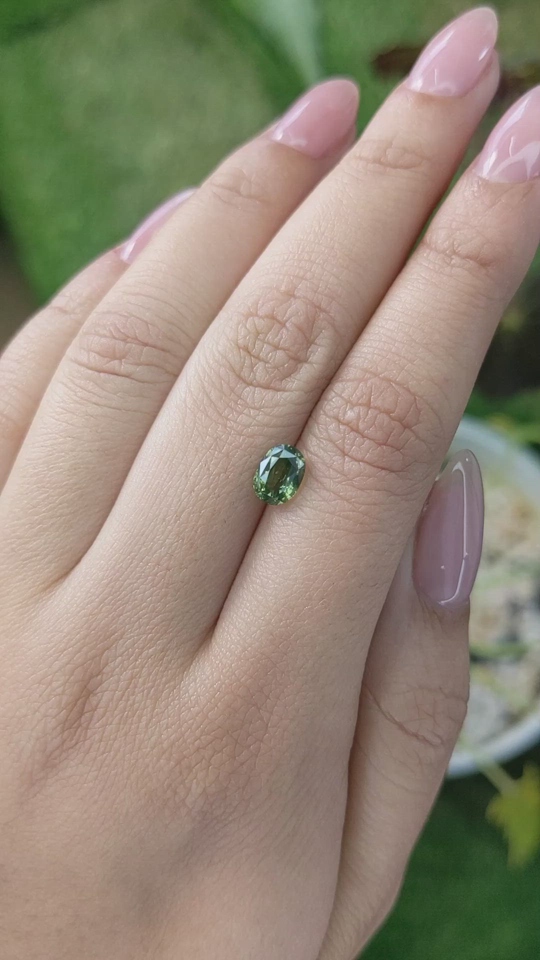 1.43 Ct. Zircon from Ceylon (Sri Lanka) Size Video