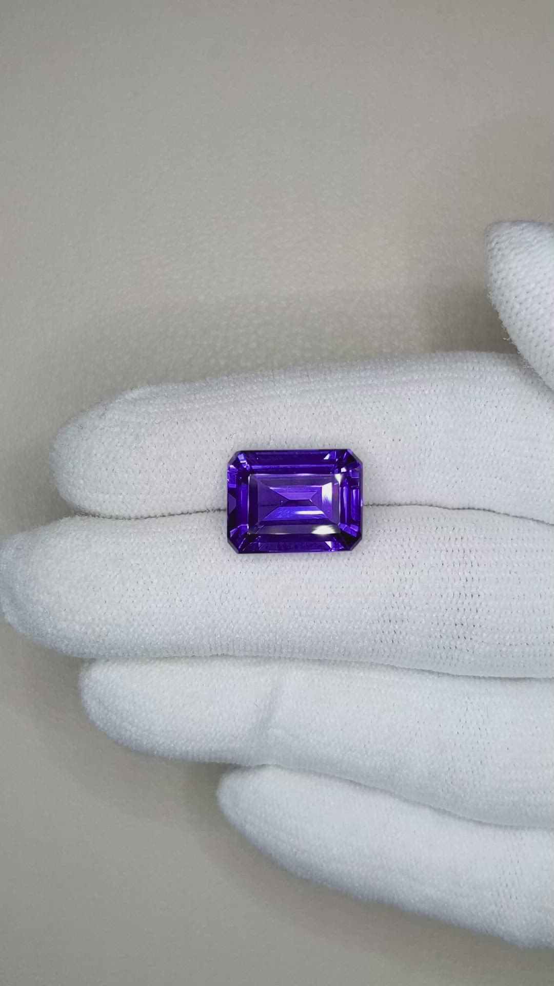 8.73 Ct. Violetish Blue Tanzanite from Tanzania Size Video